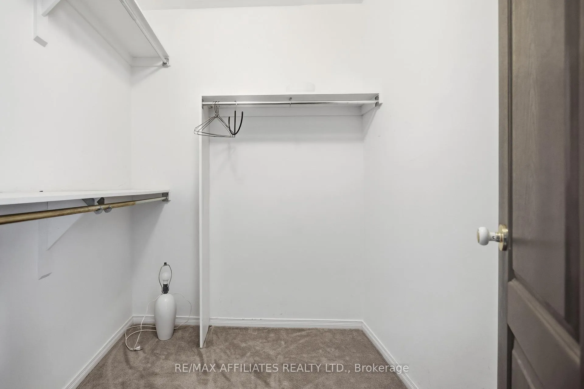 Photo 27 of 137 Hearst Way, Ottawa, Kanata - Katimavik — HOMEH