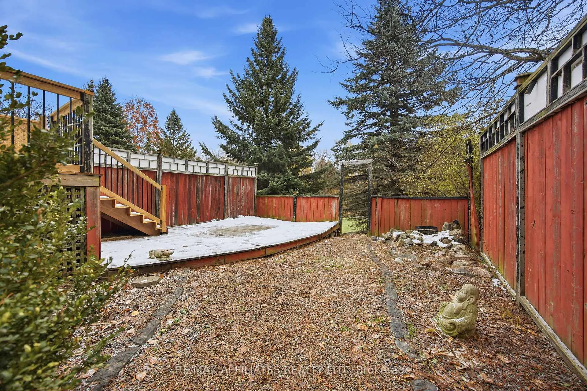 Photo 31 of 137 Hearst Way, Ottawa, Kanata - Katimavik — HOMEH