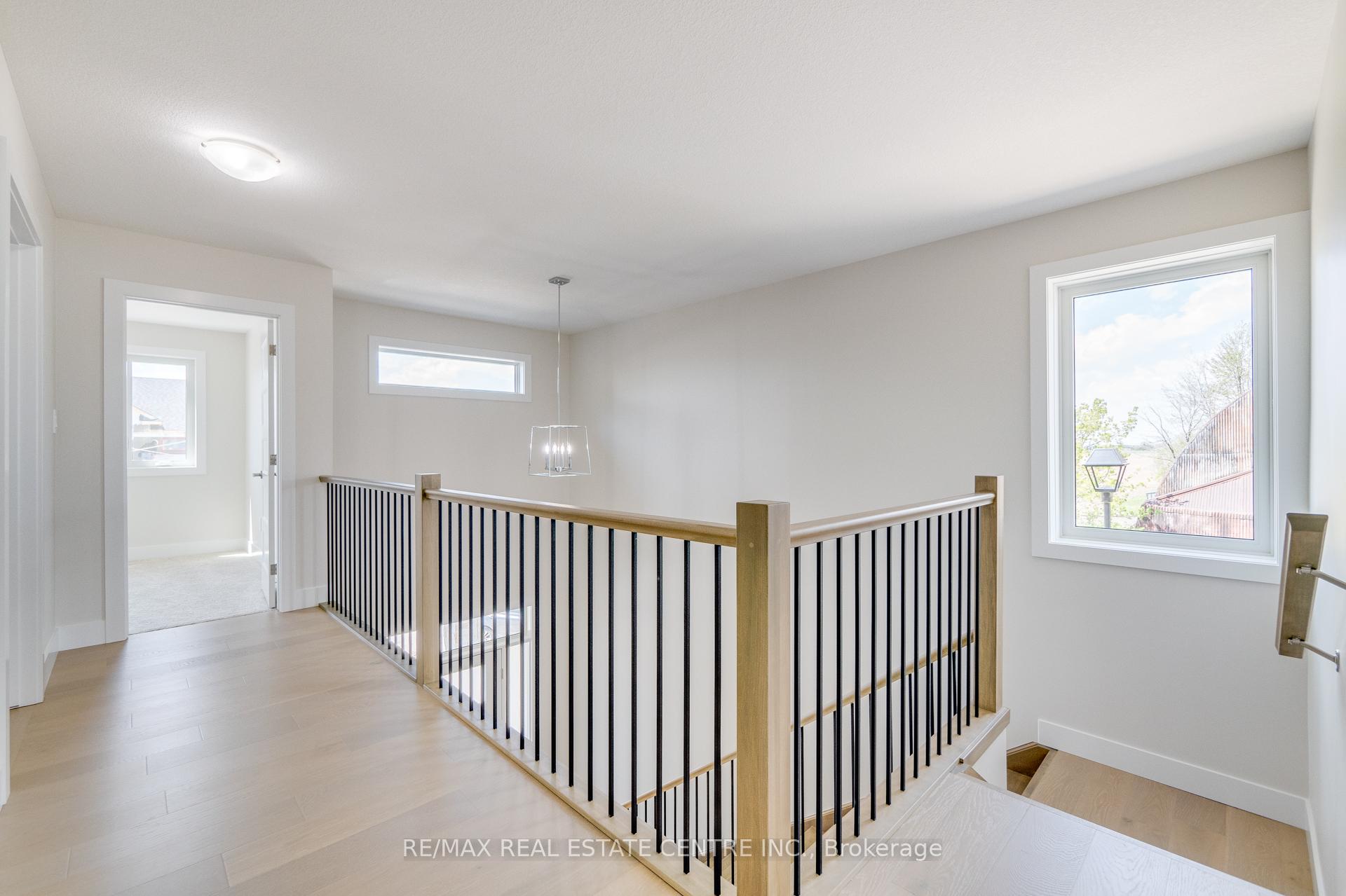 Photo 10 of Unit 6, 7966 Fallon Drive, Lucan Biddulph, Granton — HOMEH