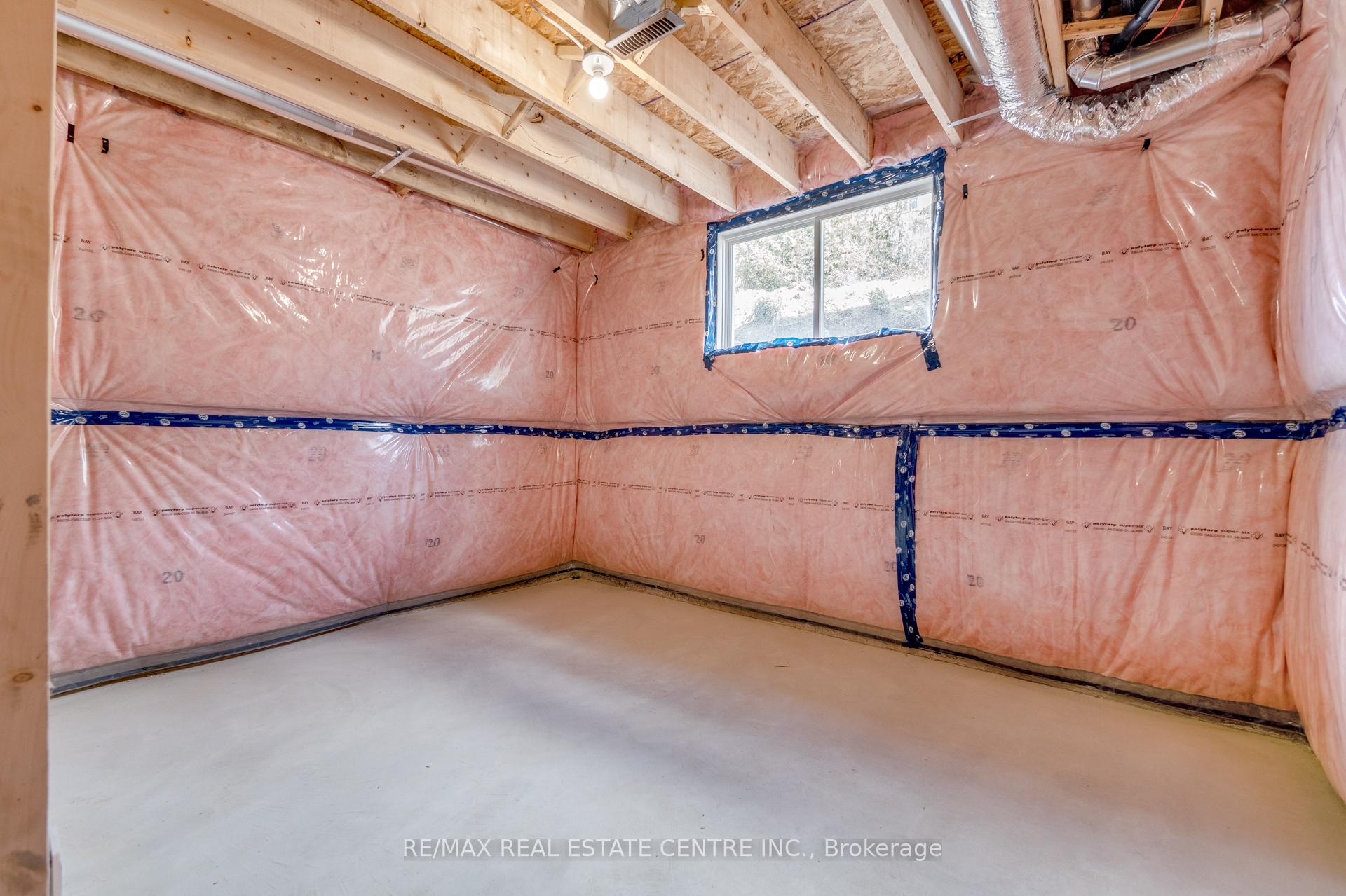 Photo 20 of Unit 6, 7966 Fallon Drive, Lucan Biddulph, Granton — HOMEH