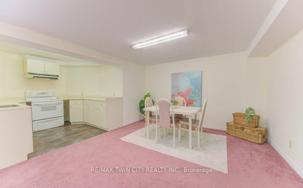 Photo 39 of 53 Lynnvalley Crescent, Kitchener — HOMEH