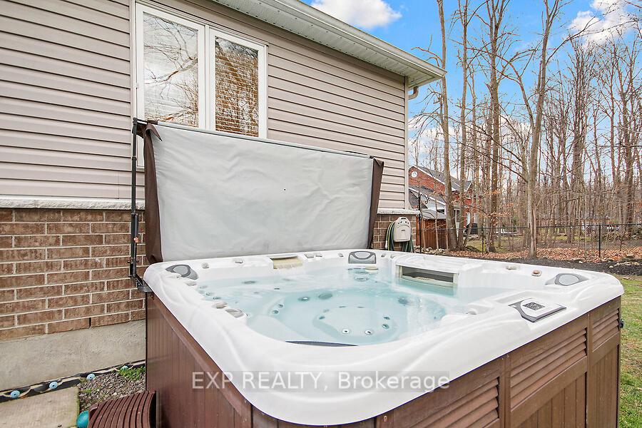 Photo 37 of 6654 Stillwood Drive, Ottawa, North Gower — HOMEH