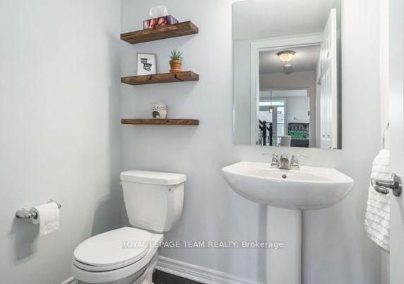 Photo 10 of 62 Feathertop Lane, Ottawa, Kanata - Emerald Meadows/Trailwest — HOMEH