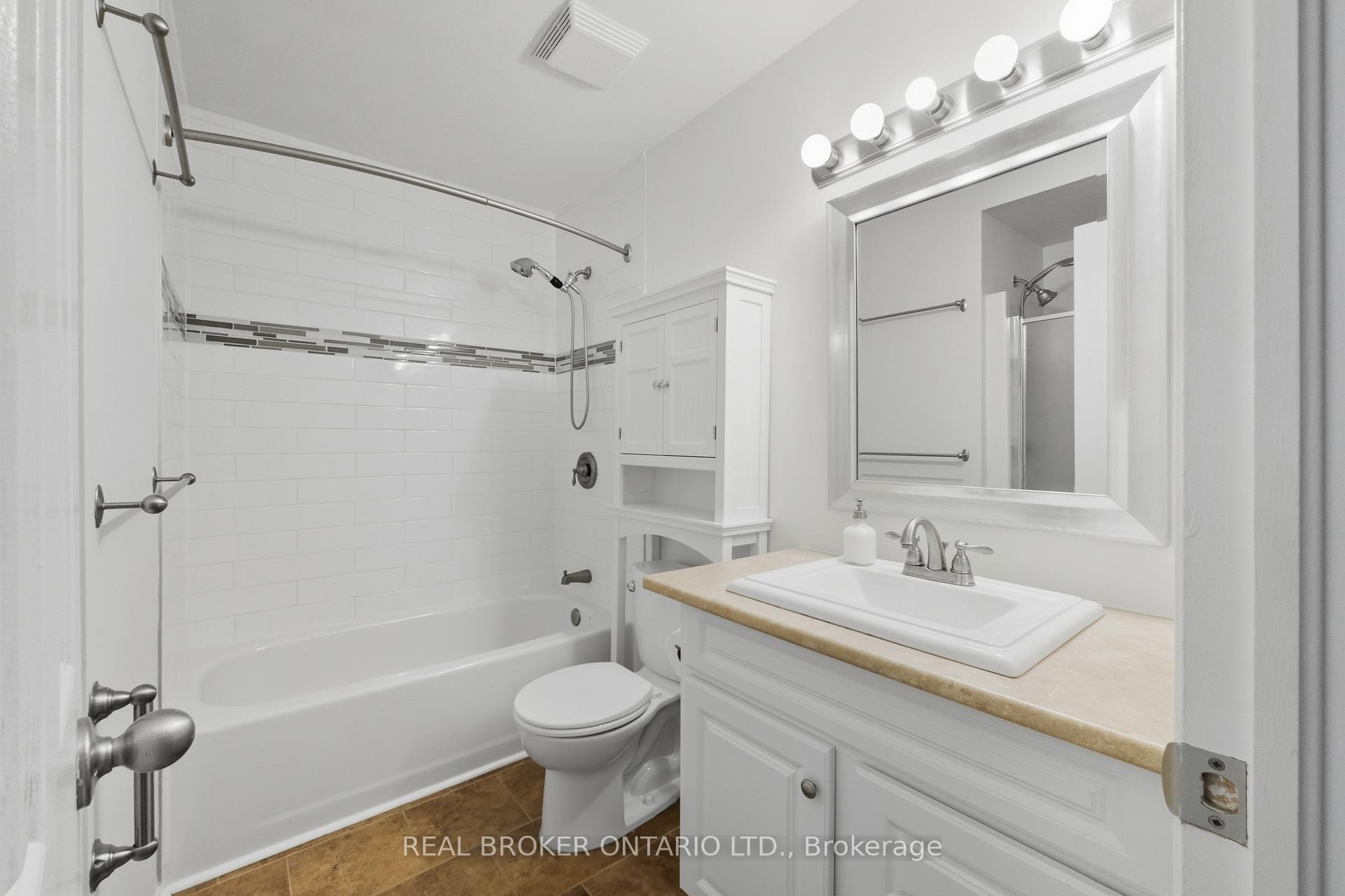 Photo 19 of 73 Banchory Crescent, Ottawa, Kanata - Morgan's Grant/South March — HOMEH