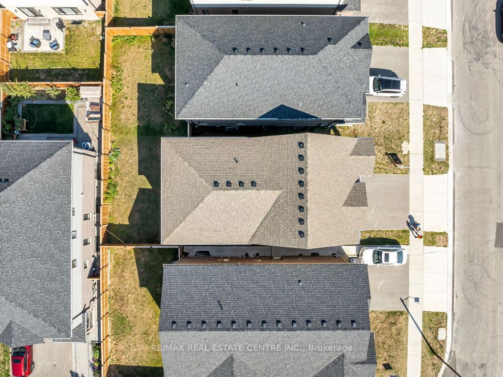 Photo 4 of 130 Tartan Avenue, Kitchener — HOMEH