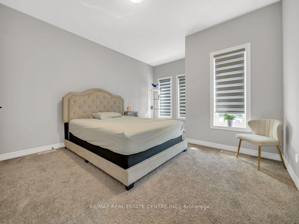 Photo 37 of 130 Tartan Avenue, Kitchener — HOMEH