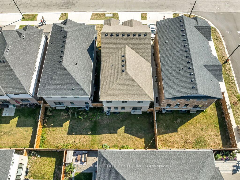 Photo 45 of 130 Tartan Avenue, Kitchener — HOMEH