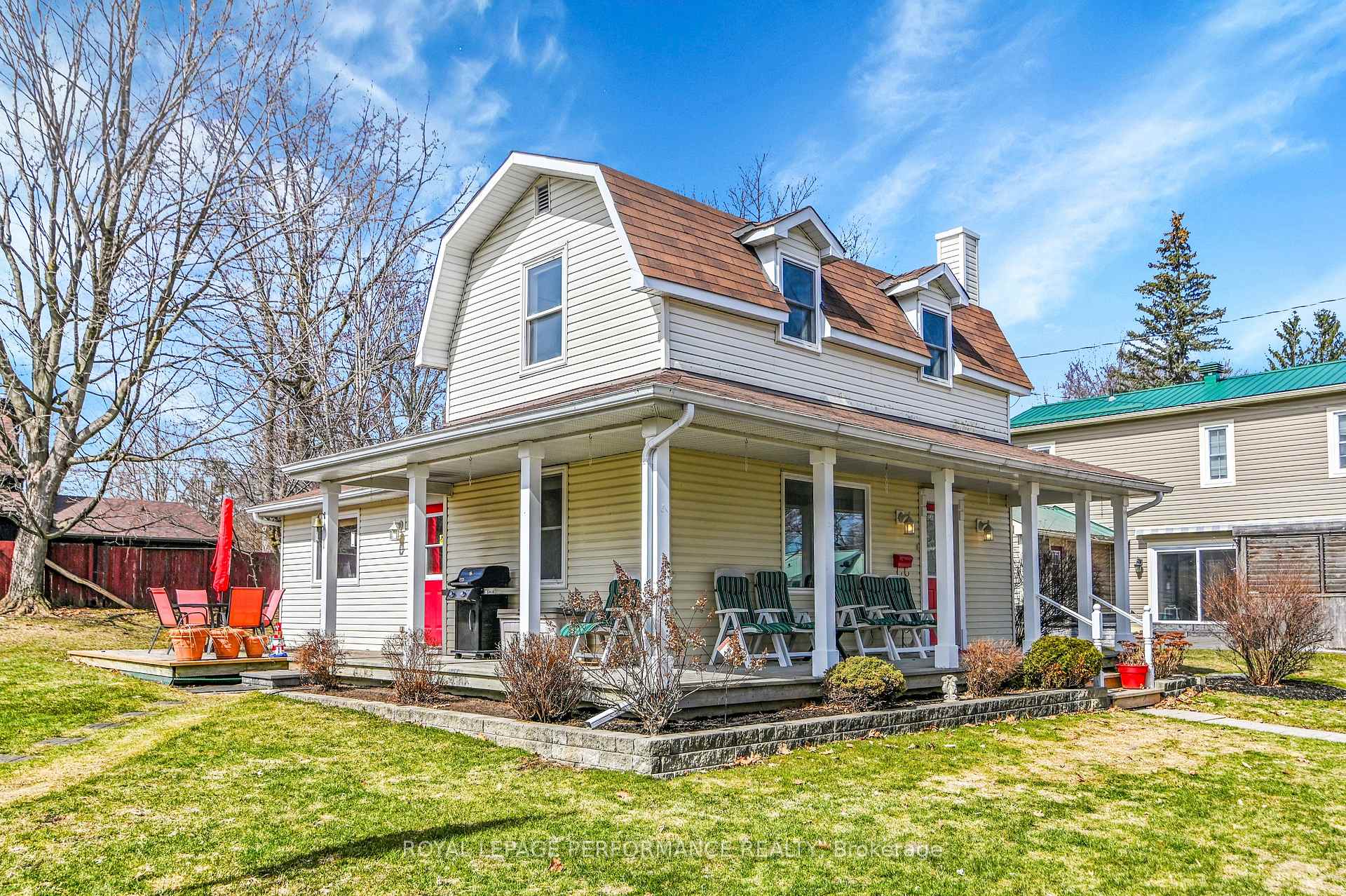 Photo 4 of 6728 Waterloo Street, Ottawa, Kars — HOMEH
