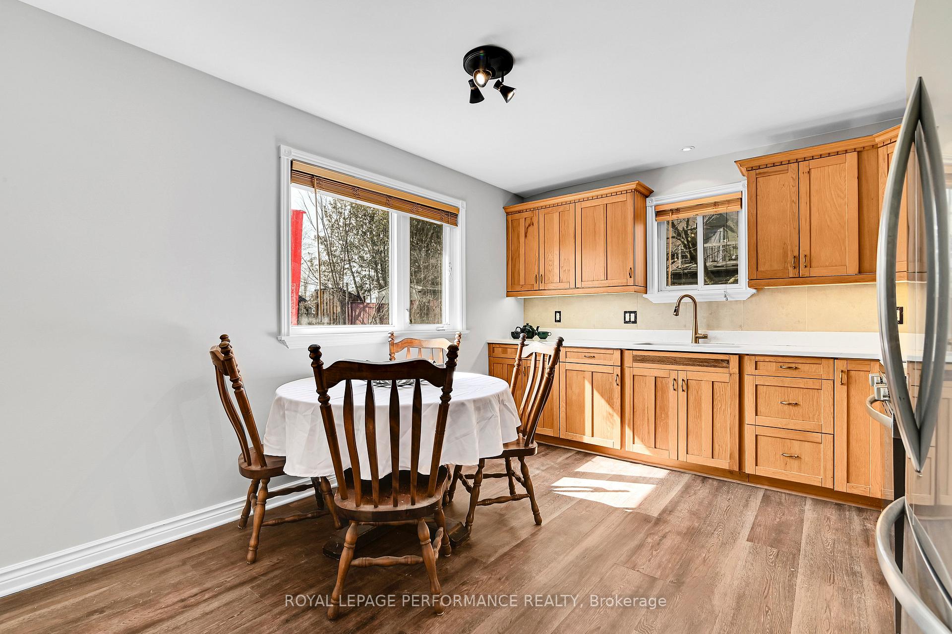 Photo 15 of 6728 Waterloo Street, Ottawa, Kars — HOMEH