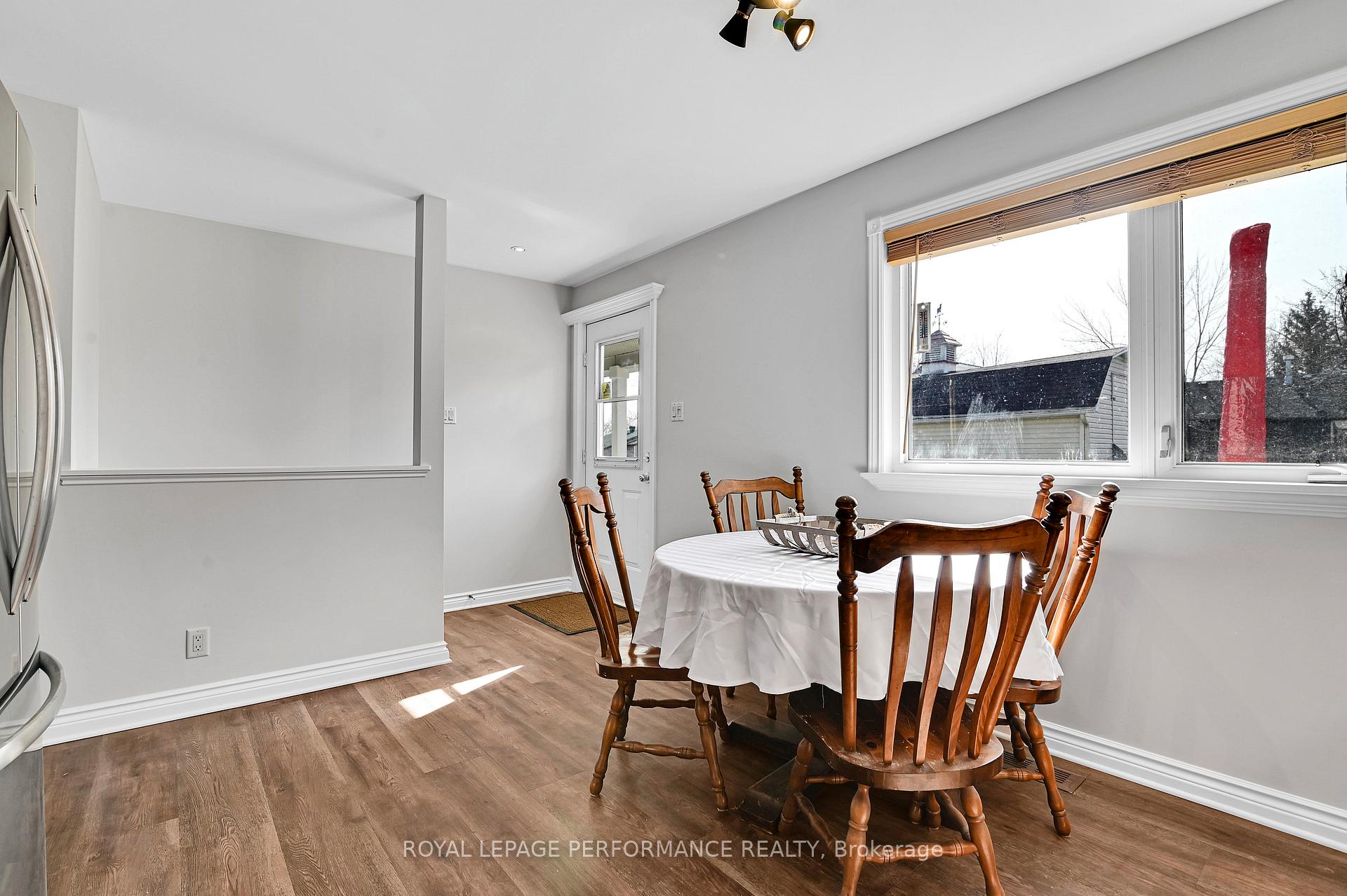 Photo 16 of 6728 Waterloo Street, Ottawa, Kars — HOMEH