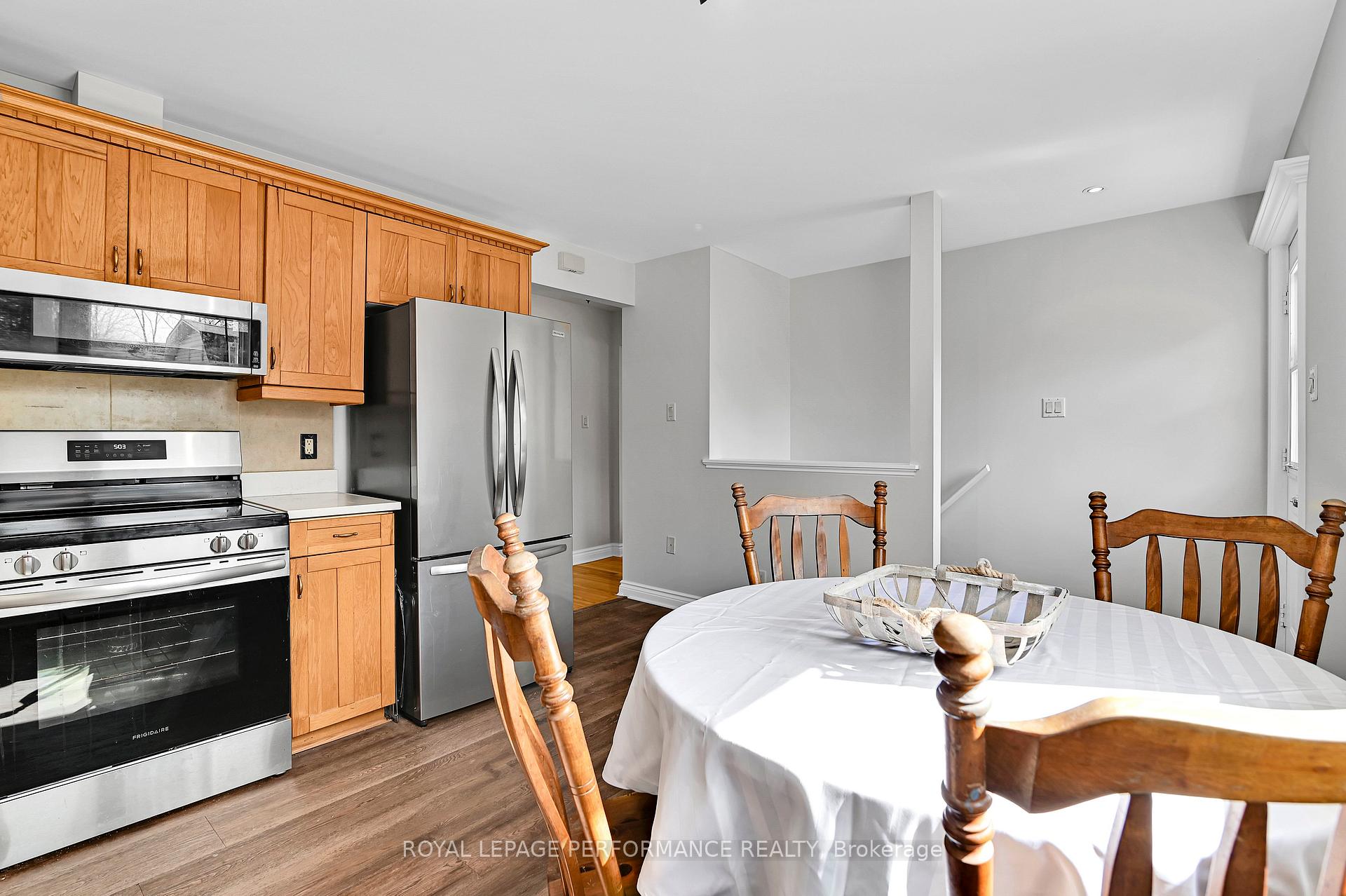 Photo 17 of 6728 Waterloo Street, Ottawa, Kars — HOMEH