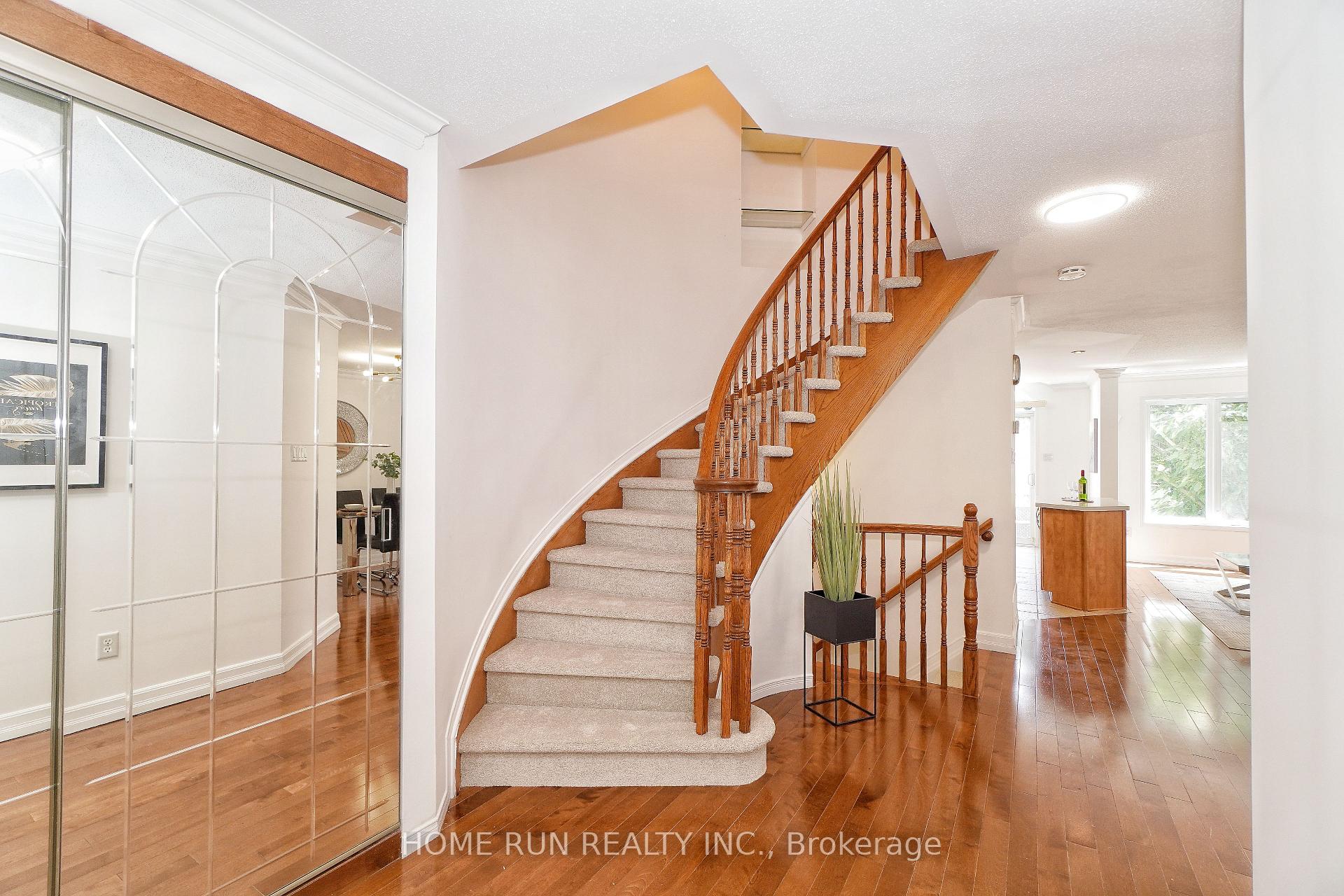 Photo 2 of 45 Scampton Drive, Ottawa, Kanata - Morgan's Grant/South March — HOMEH