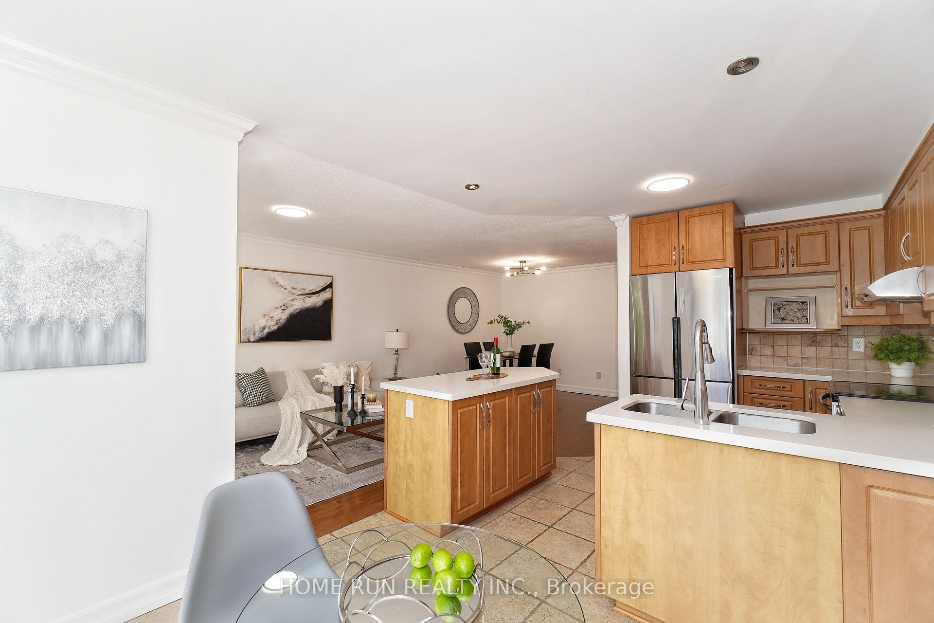 Photo 20 of 45 Scampton Drive, Ottawa, Kanata - Morgan's Grant/South March — HOMEH
