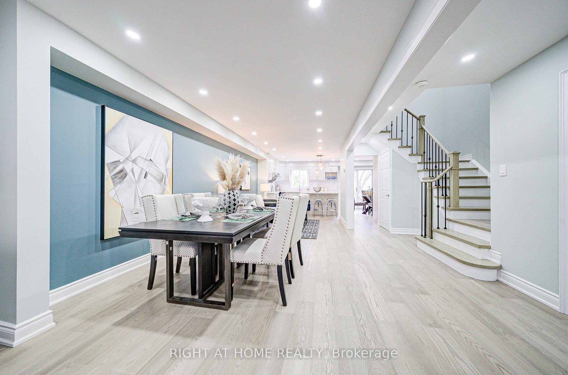 Photo 7 of 165 Trail Ridge Lane, Markham, Berczy — HOMEH