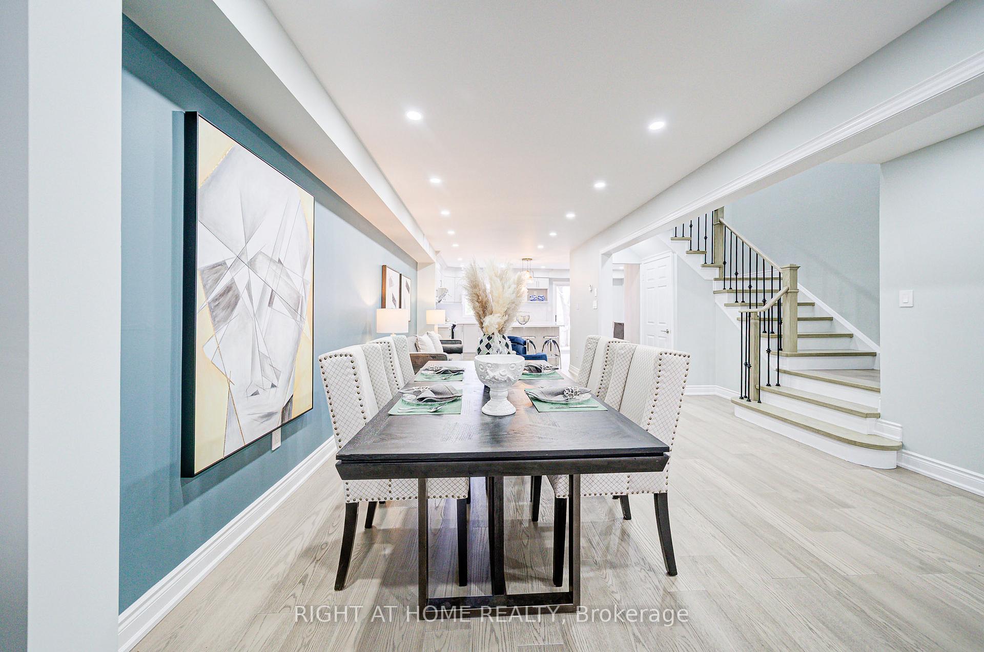 Photo 8 of 165 Trail Ridge Lane, Markham, Berczy — HOMEH