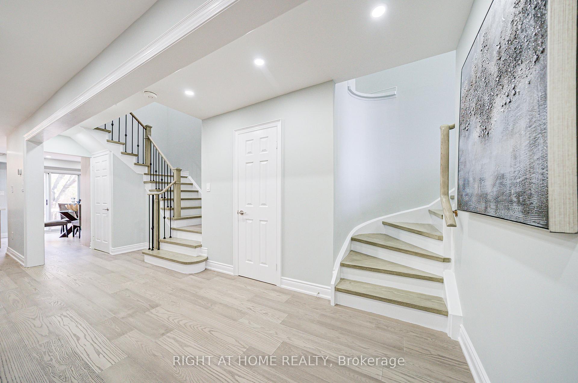 Photo 17 of 165 Trail Ridge Lane, Markham, Berczy — HOMEH