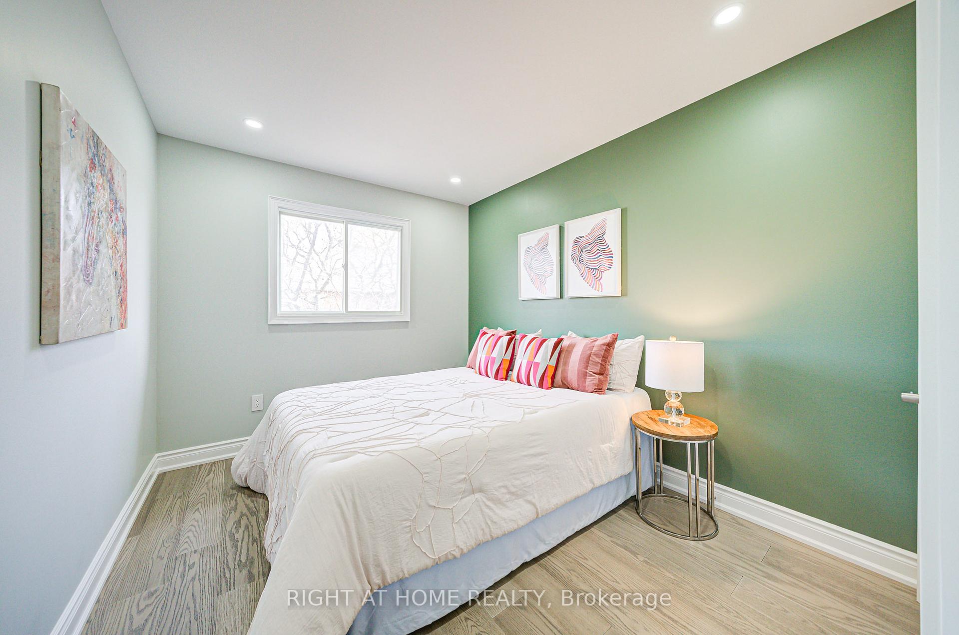 Photo 26 of 165 Trail Ridge Lane, Markham, Berczy — HOMEH