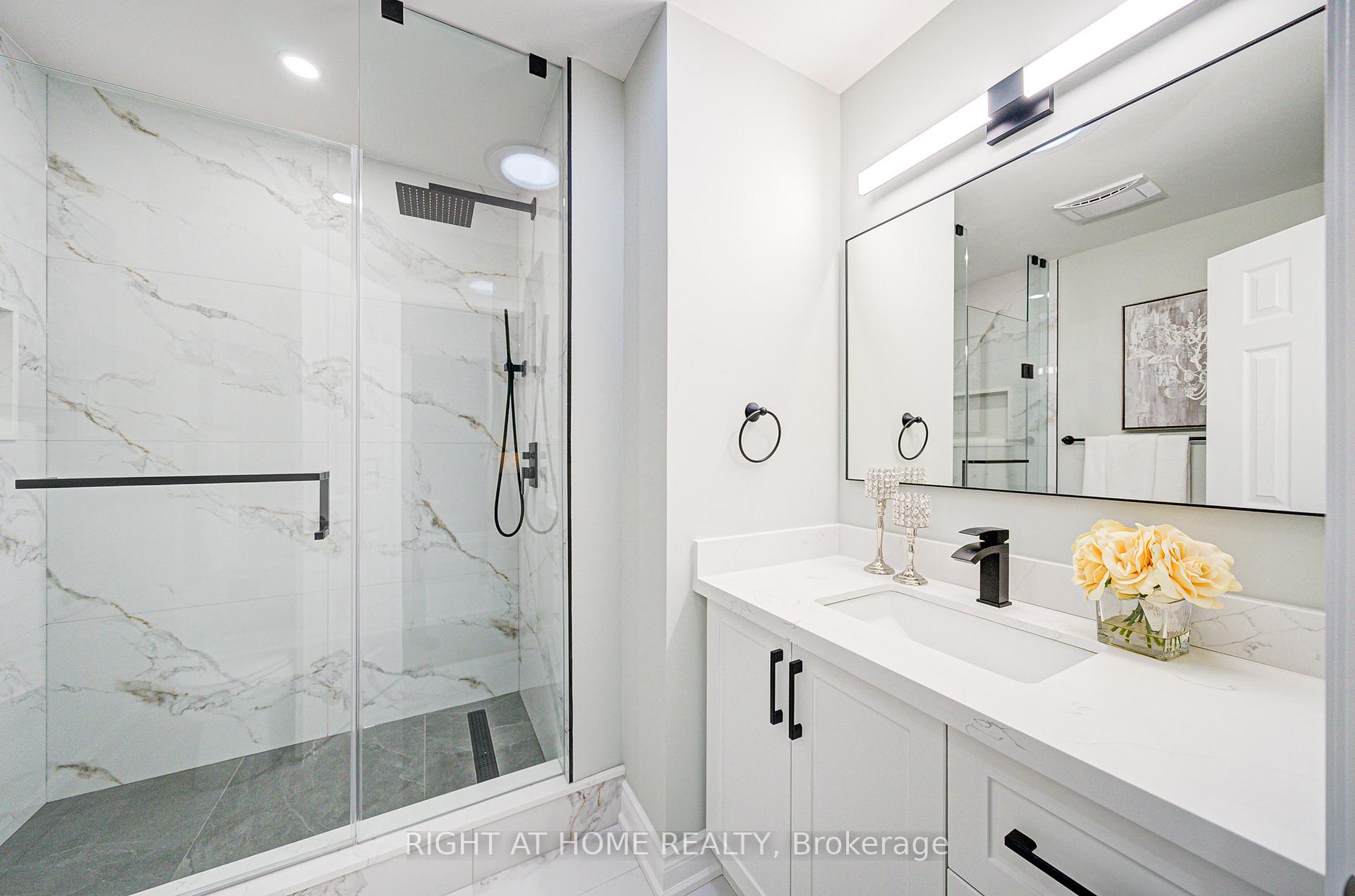 Photo 29 of 165 Trail Ridge Lane, Markham, Berczy — HOMEH