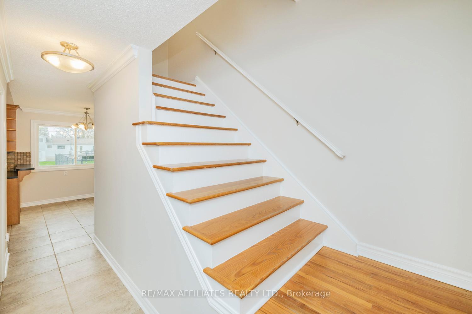 Photo 24 of 5582 Van Vliet Road, Ottawa, Manotick Long Island & Nicholls Island — HOMEH