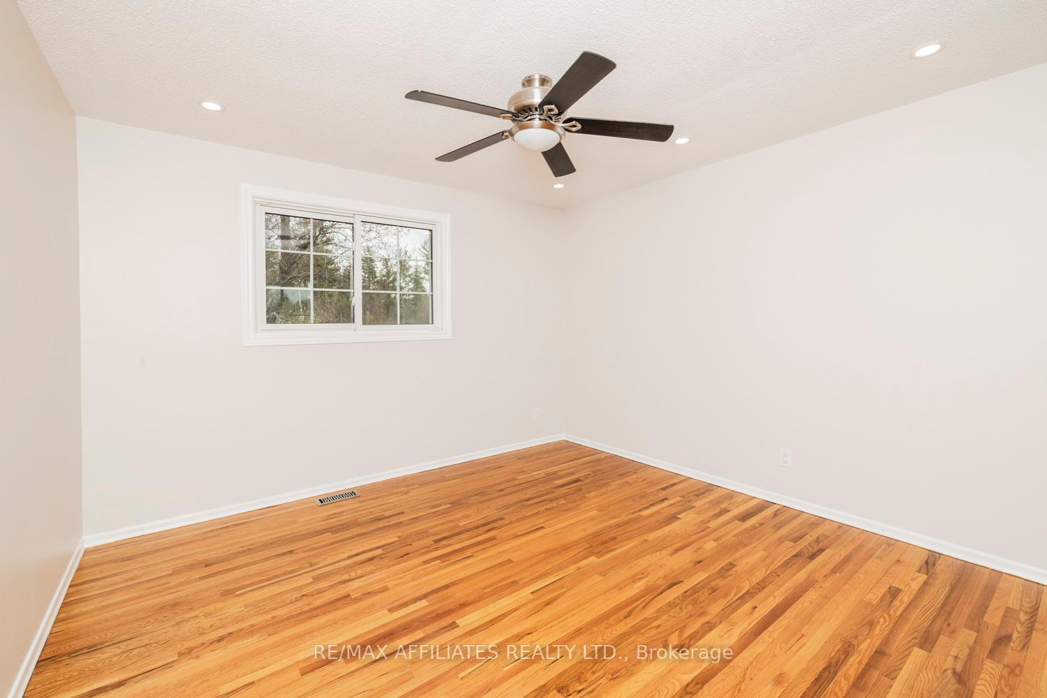 Photo 30 of 5582 Van Vliet Road, Ottawa, Manotick Long Island & Nicholls Island — HOMEH