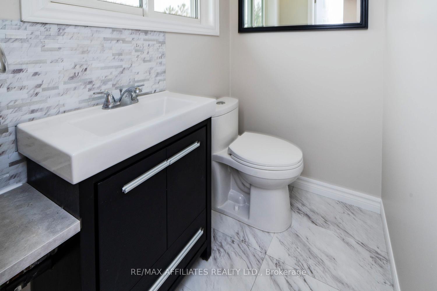 Photo 33 of 5582 Van Vliet Road, Ottawa, Manotick Long Island & Nicholls Island — HOMEH