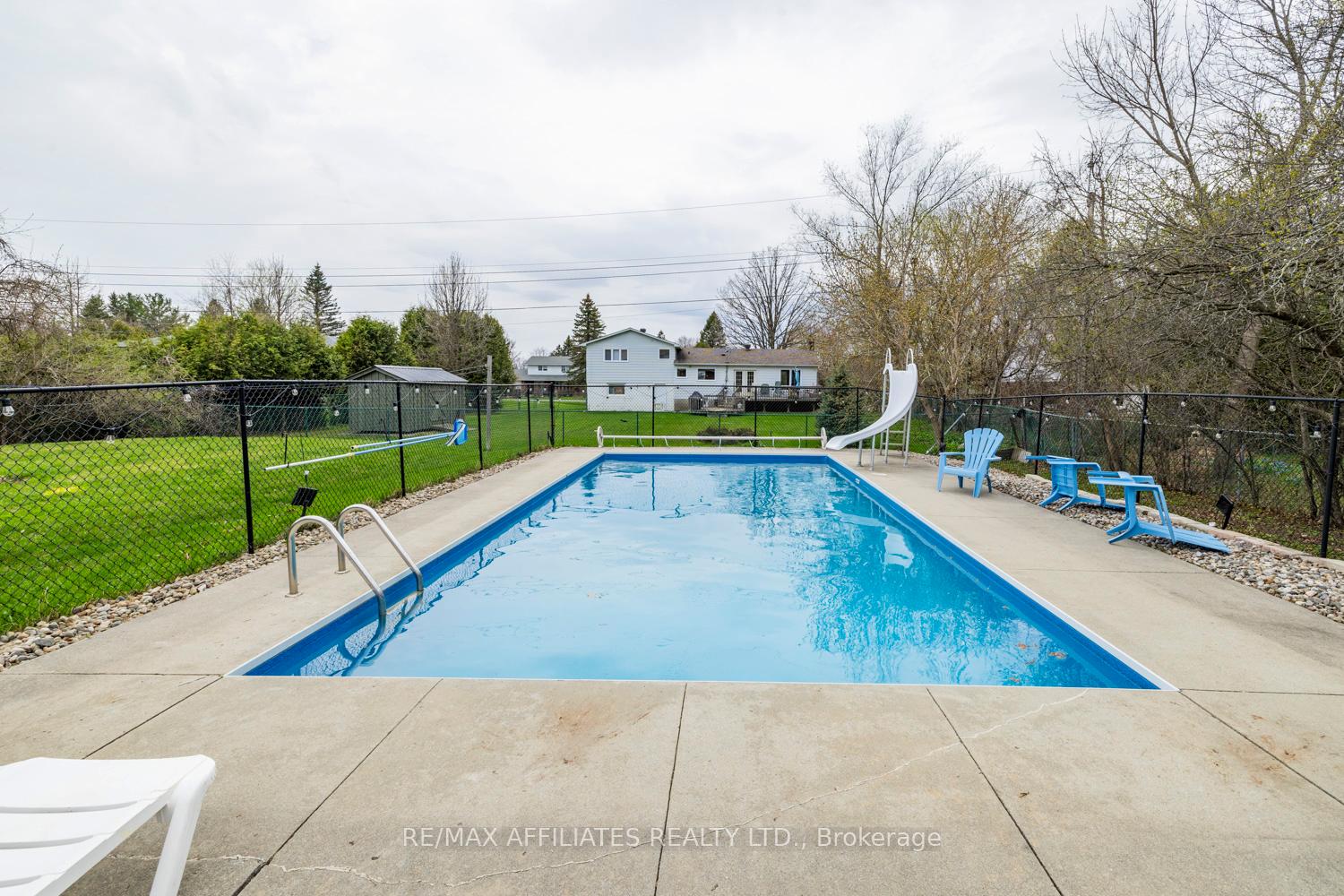 Photo 45 of 5582 Van Vliet Road, Ottawa, Manotick Long Island & Nicholls Island — HOMEH