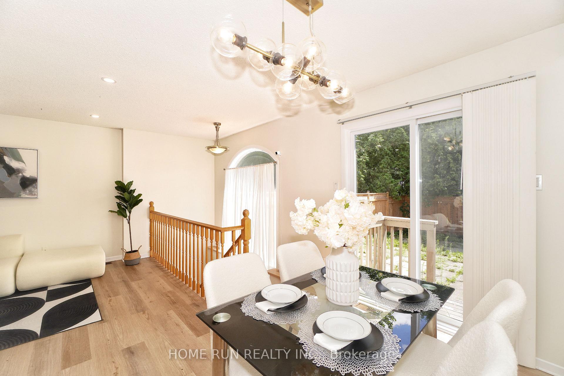Photo 14 of 112 Cedarock Drive, Ottawa, Kanata - Bridlewood — HOMEH