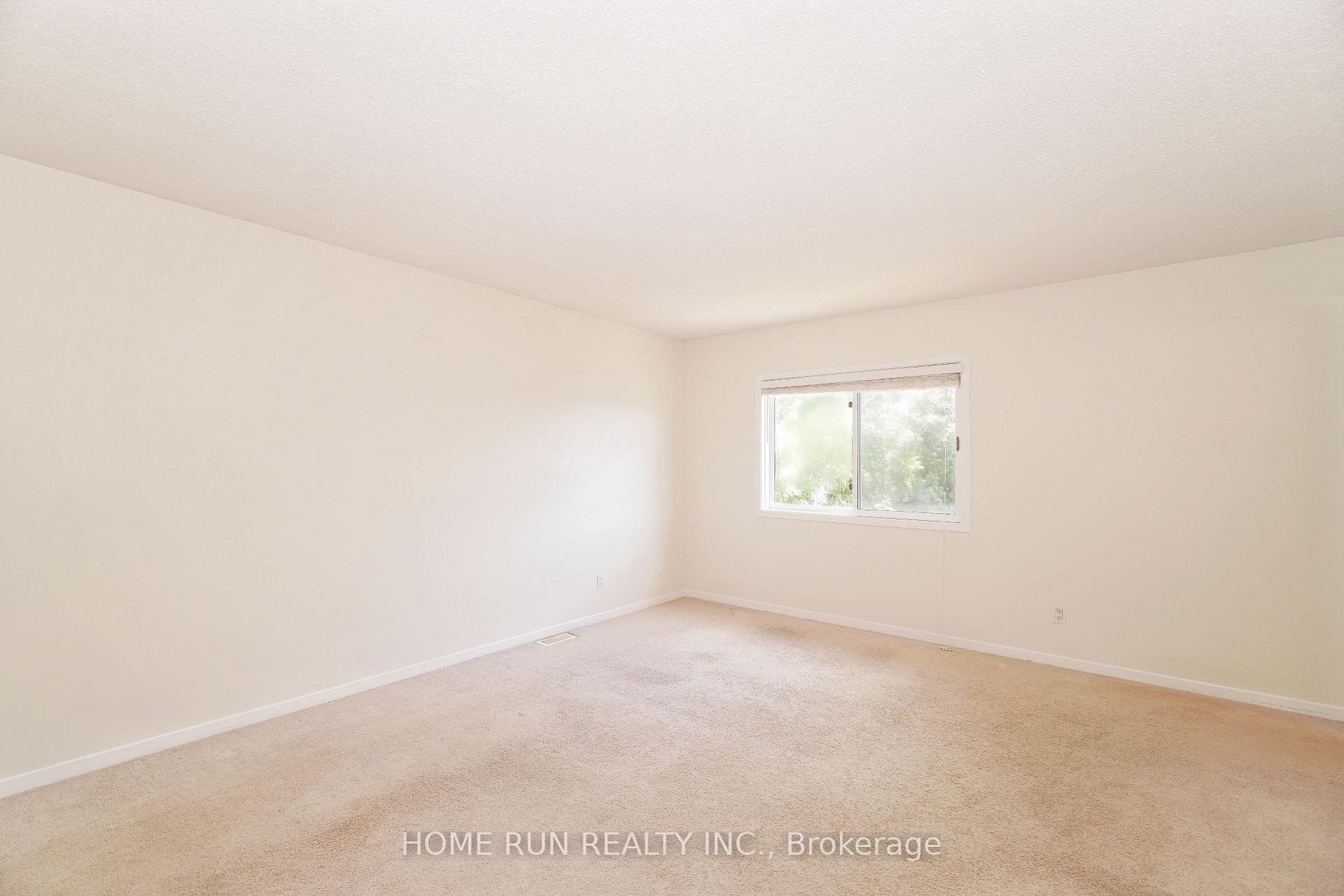 Photo 19 of 112 Cedarock Drive, Ottawa, Kanata - Bridlewood — HOMEH
