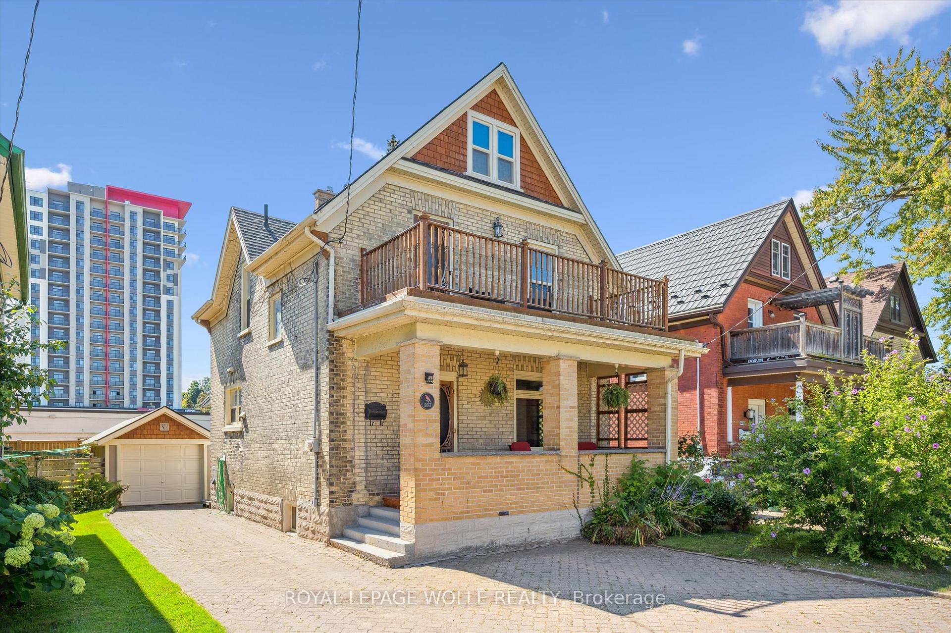 Photo 4 of 233 Duke Street E, Kitchener — HOMEH