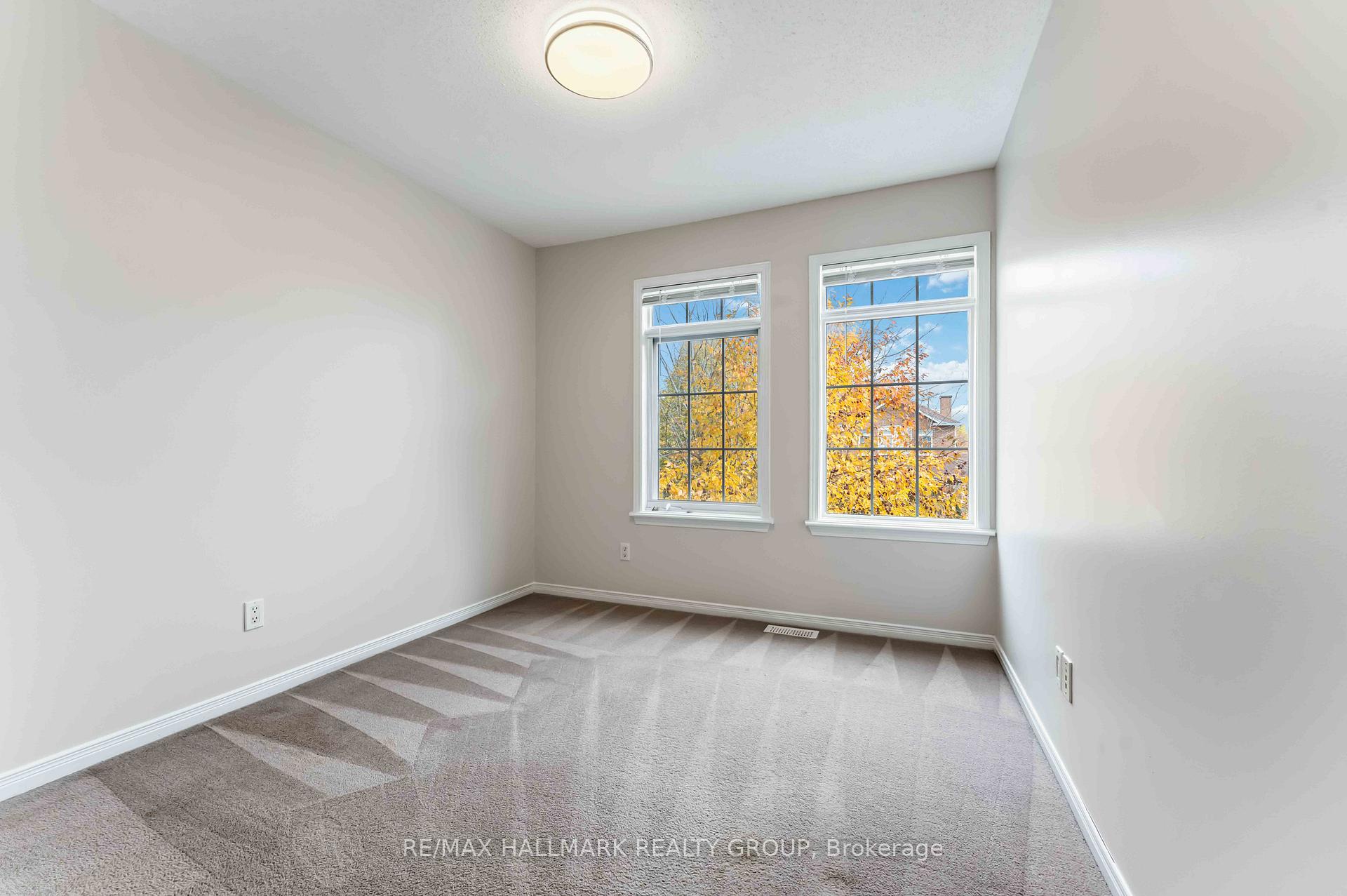 Photo 18 of 179 Gray Crescent, Ottawa, Kanata - Beaverbrook — HOMEH