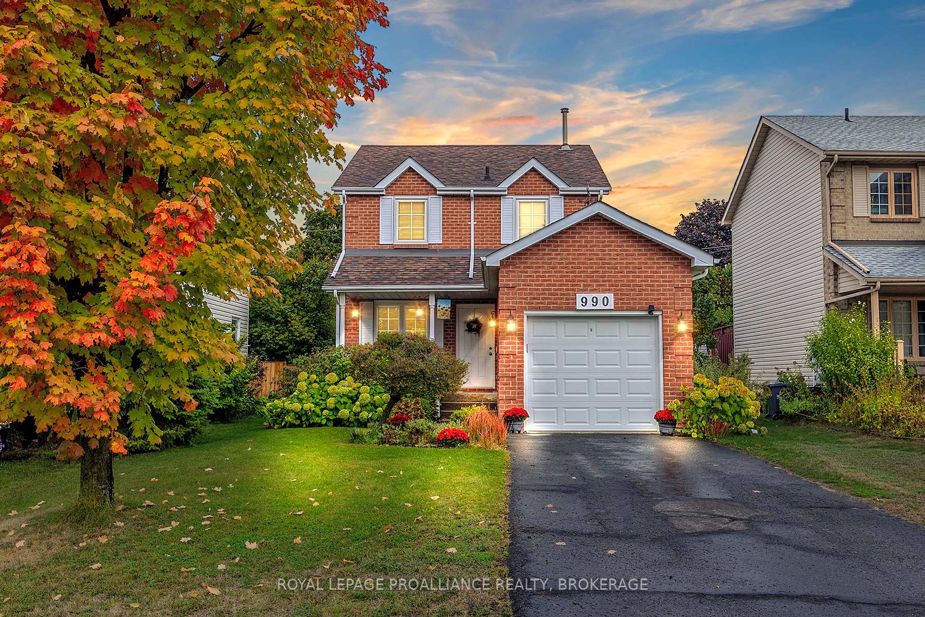 Photo 1 of 990 Lombardy Street, Kingston, South of Taylor-Kidd Blvd — HOMEH