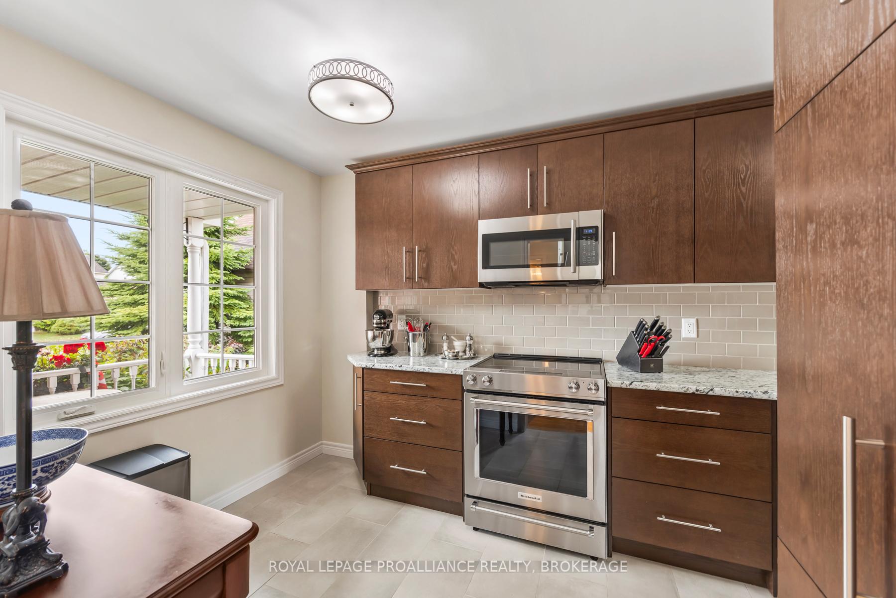 Photo 17 of 990 Lombardy Street, Kingston, South of Taylor-Kidd Blvd — HOMEH