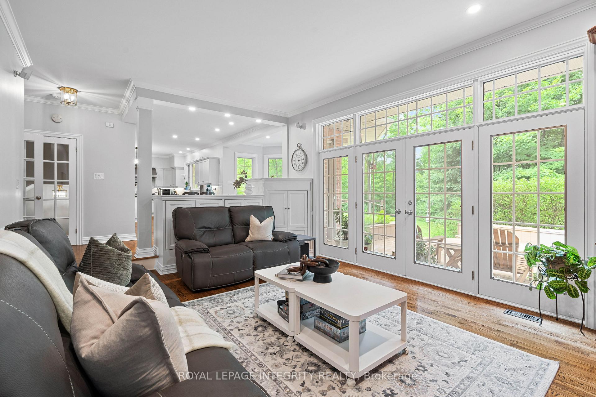 Photo 13 of 27 Marchbrook Circle, Ottawa, Kanata - Rural Kanata (Central) — HOMEH