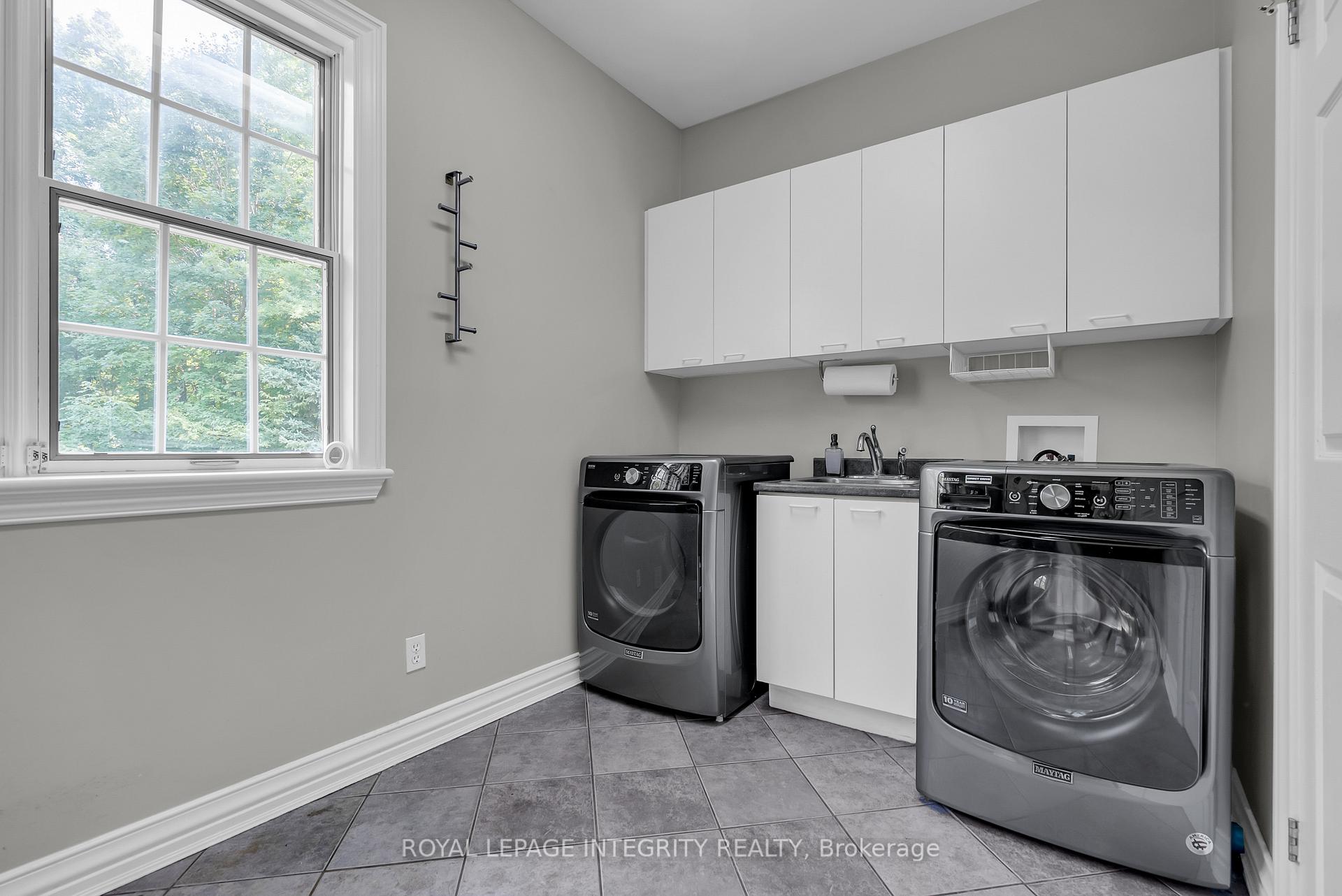 Photo 21 of 27 Marchbrook Circle, Ottawa, Kanata - Rural Kanata (Central) — HOMEH