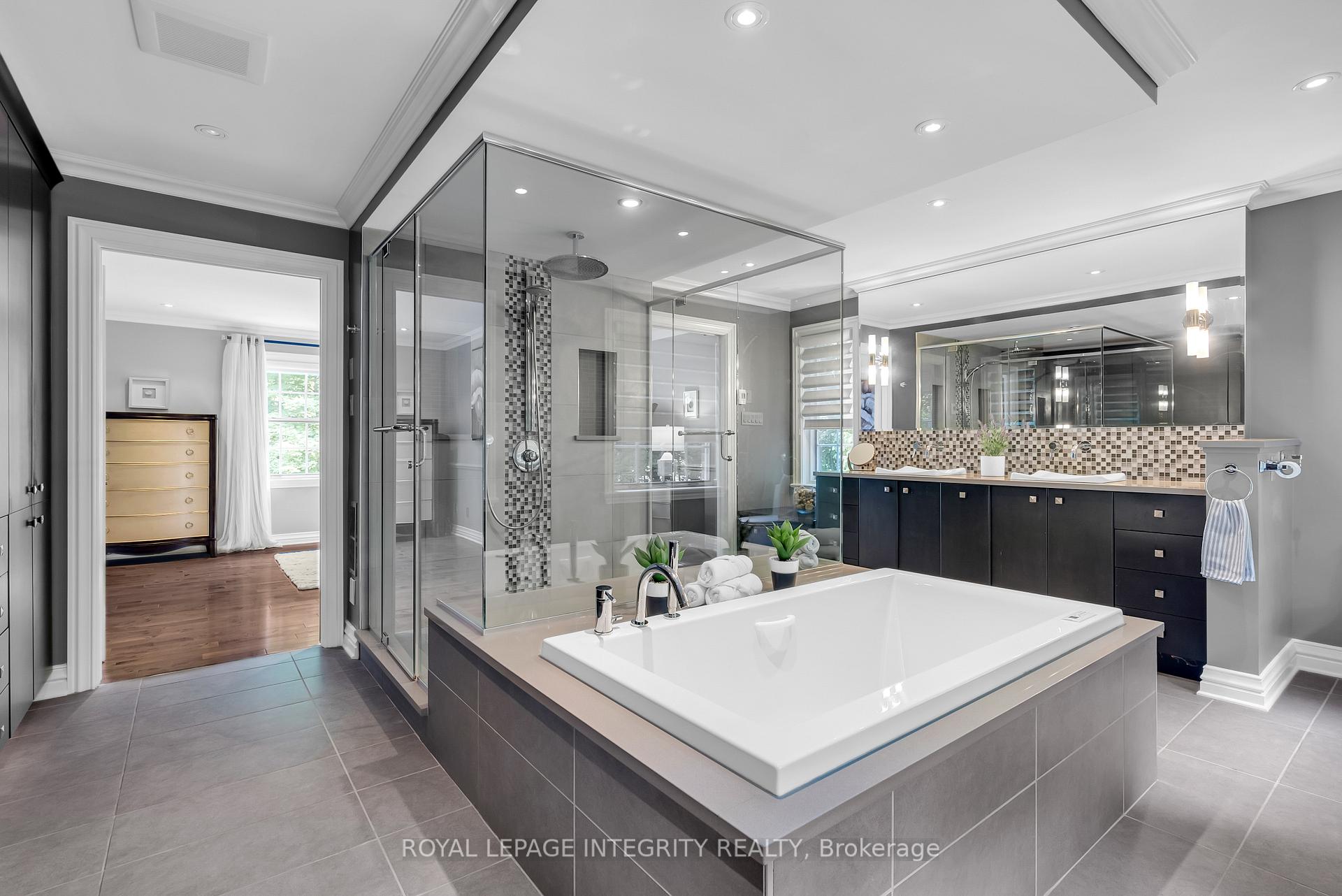 Photo 26 of 27 Marchbrook Circle, Ottawa, Kanata - Rural Kanata (Central) — HOMEH