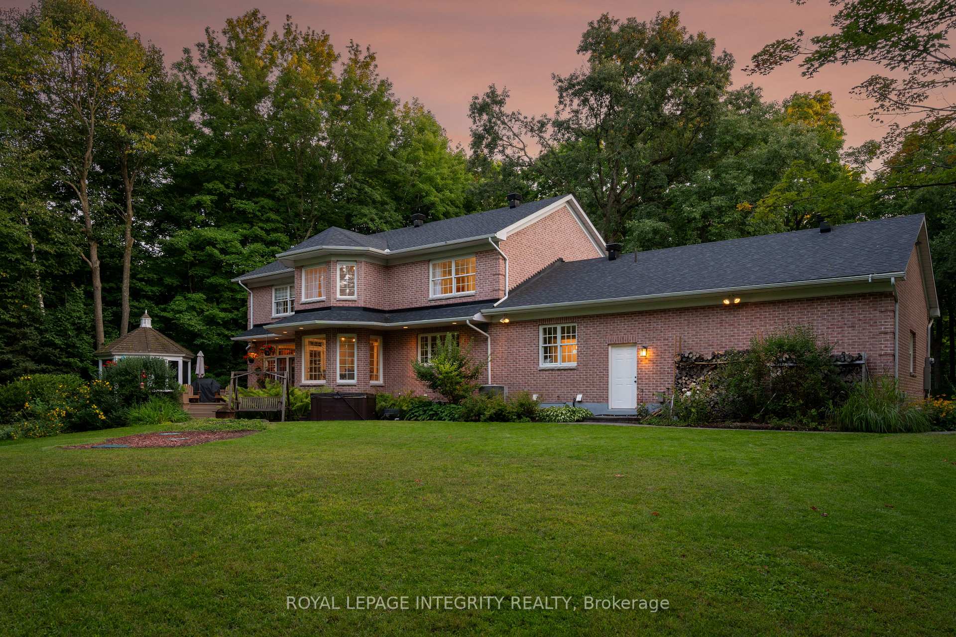 Photo 39 of 27 Marchbrook Circle, Ottawa, Kanata - Rural Kanata (Central) — HOMEH