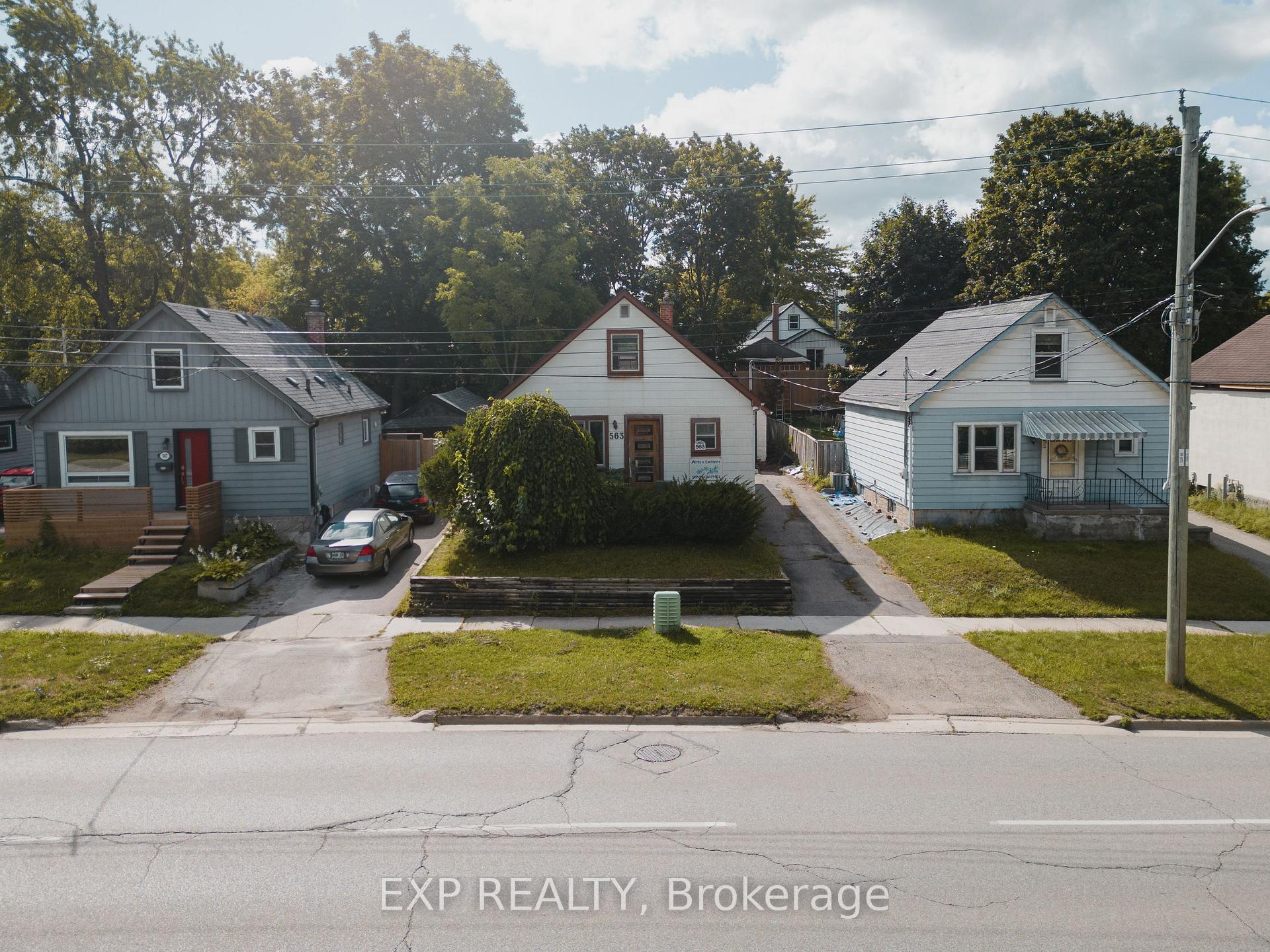 Photo 1 of 563 Wellington Street N, Kitchener — HOMEH