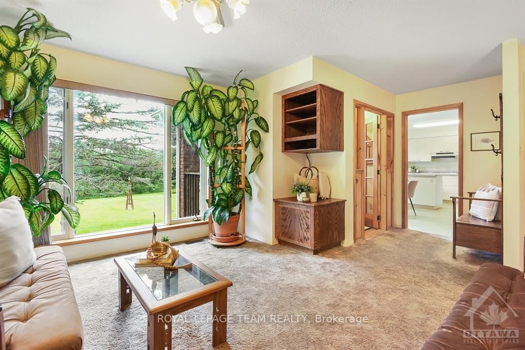 Photo 14 of 2836 White Lake Road, McNab/Braeside, Mcnab/Braeside Twps — HOMEH