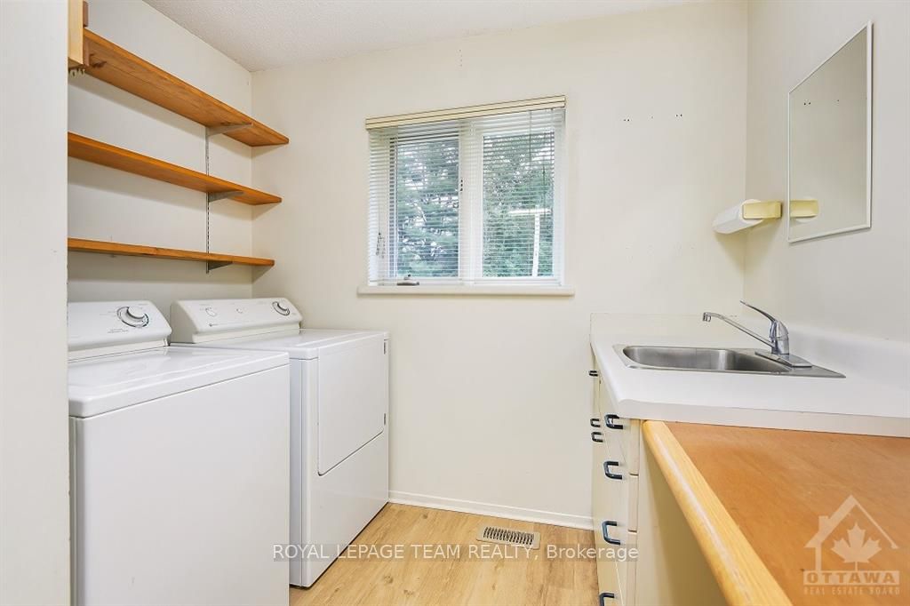 Photo 18 of 2836 White Lake Road, McNab/Braeside, Mcnab/Braeside Twps — HOMEH