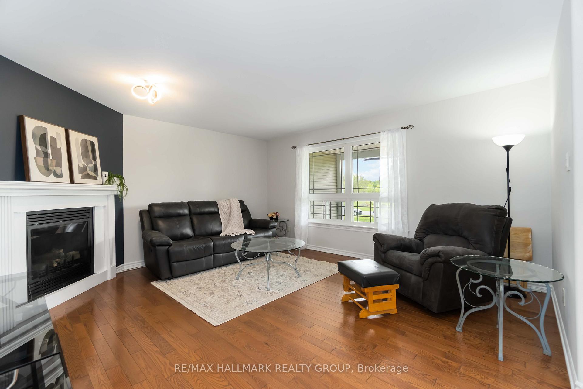 Photo 4 of 7713 Fairhurst Drive, Ottawa, Rideau Twp S of Reg Rd 6 E of Mccordick Rd. — HOMEH