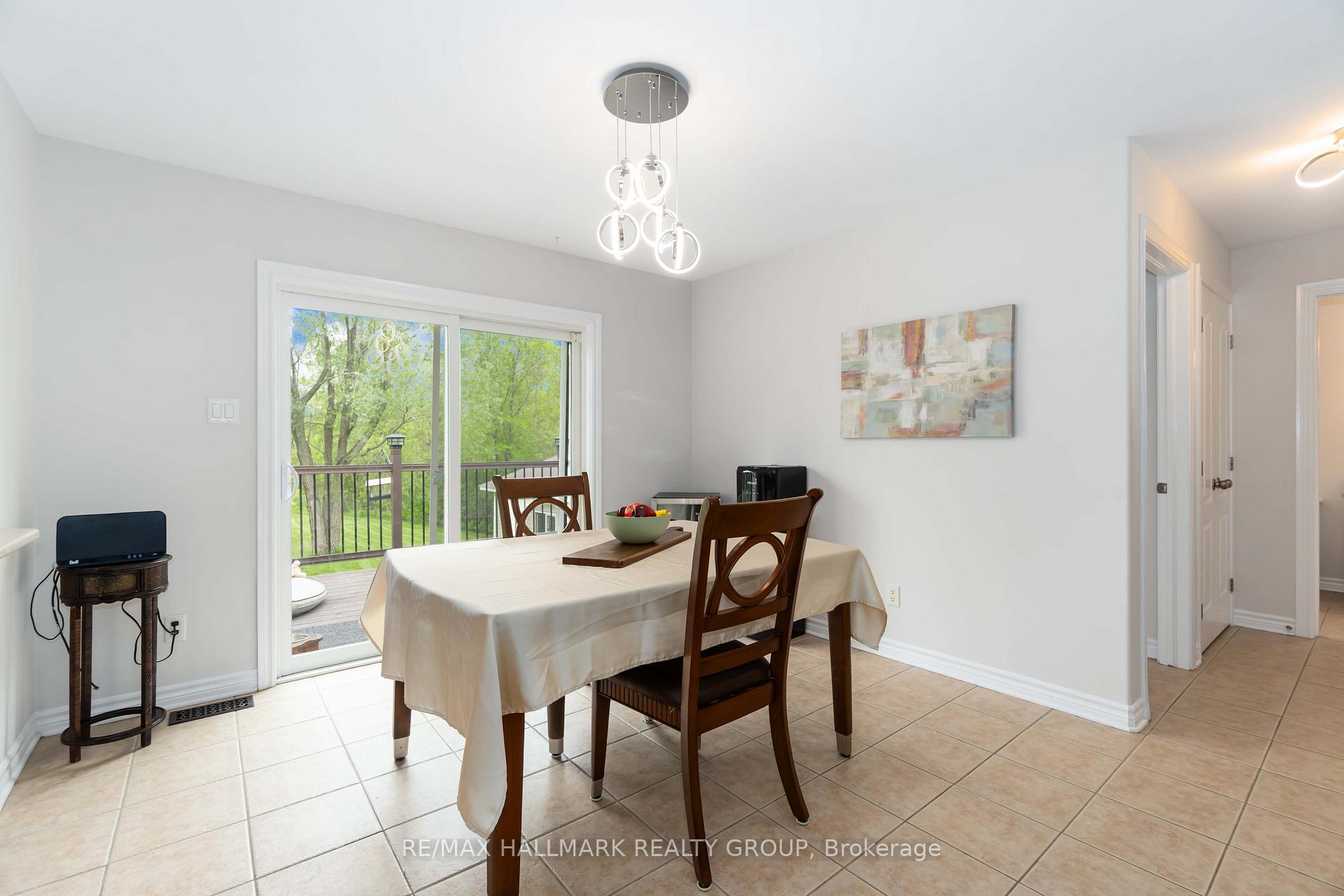 Photo 11 of 7713 Fairhurst Drive, Ottawa, Rideau Twp S of Reg Rd 6 E of Mccordick Rd. — HOMEH