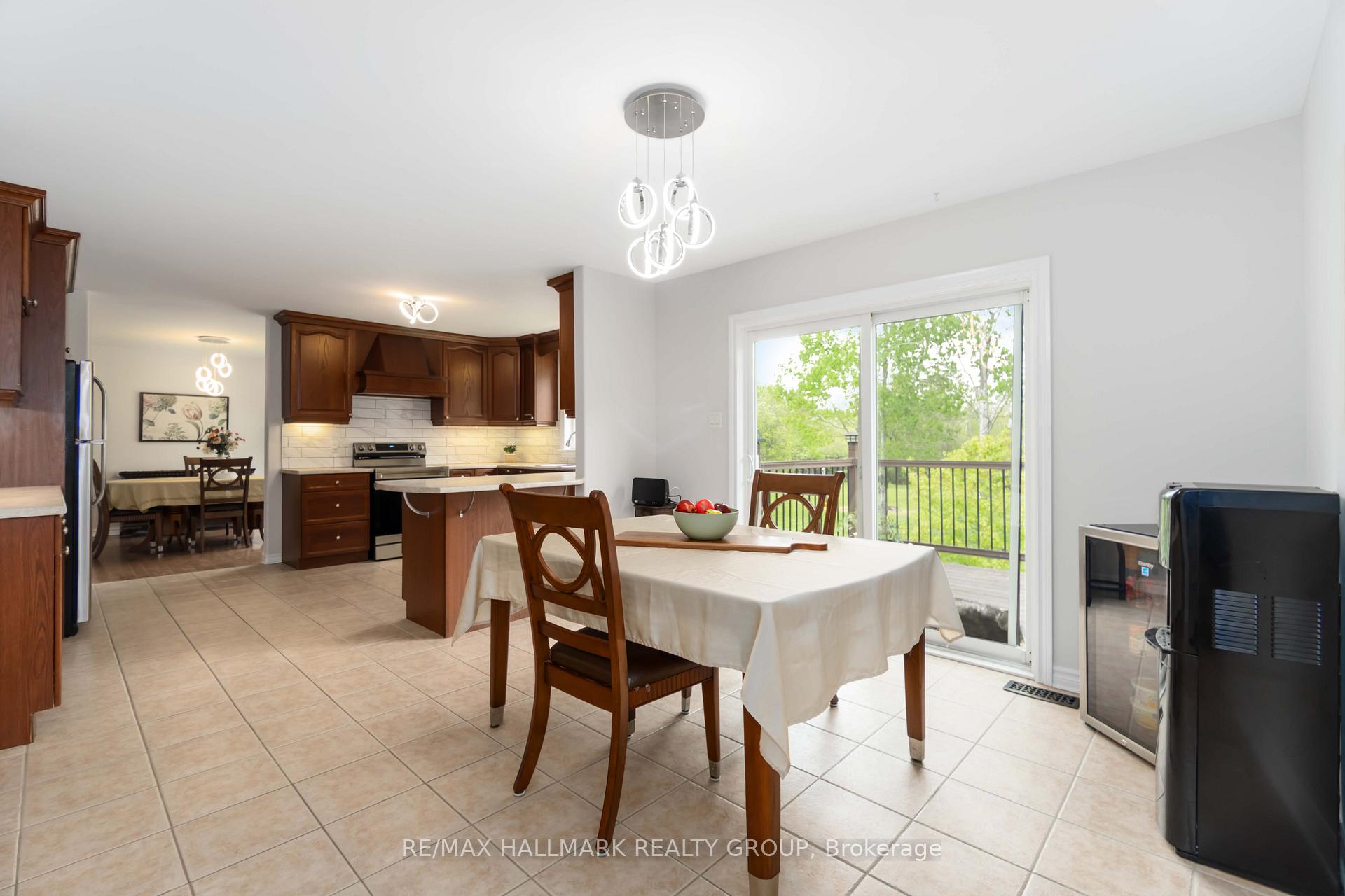 Photo 12 of 7713 Fairhurst Drive, Ottawa, Rideau Twp S of Reg Rd 6 E of Mccordick Rd. — HOMEH