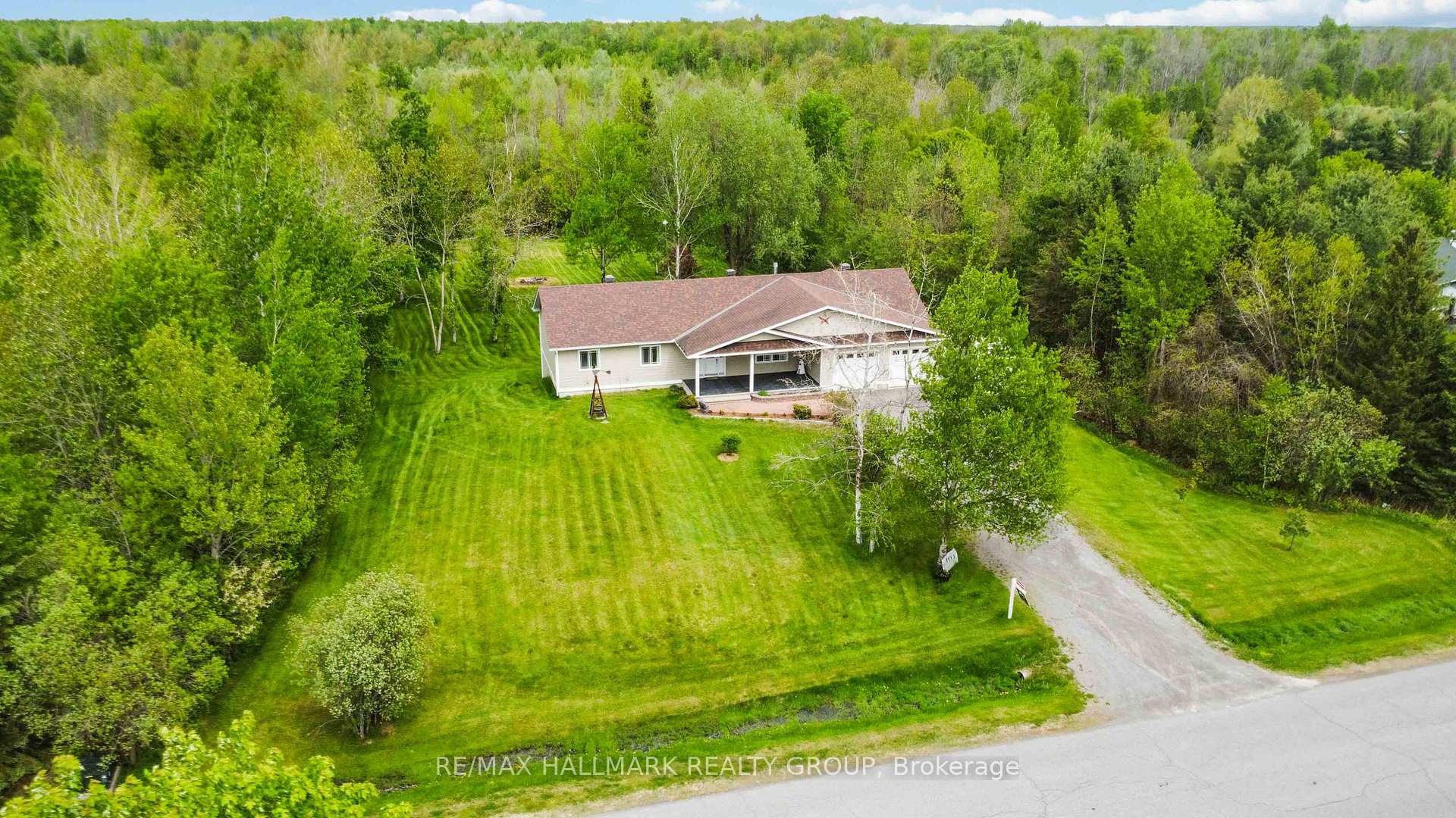 Photo 32 of 7713 Fairhurst Drive, Ottawa, Rideau Twp S of Reg Rd 6 E of Mccordick Rd. — HOMEH