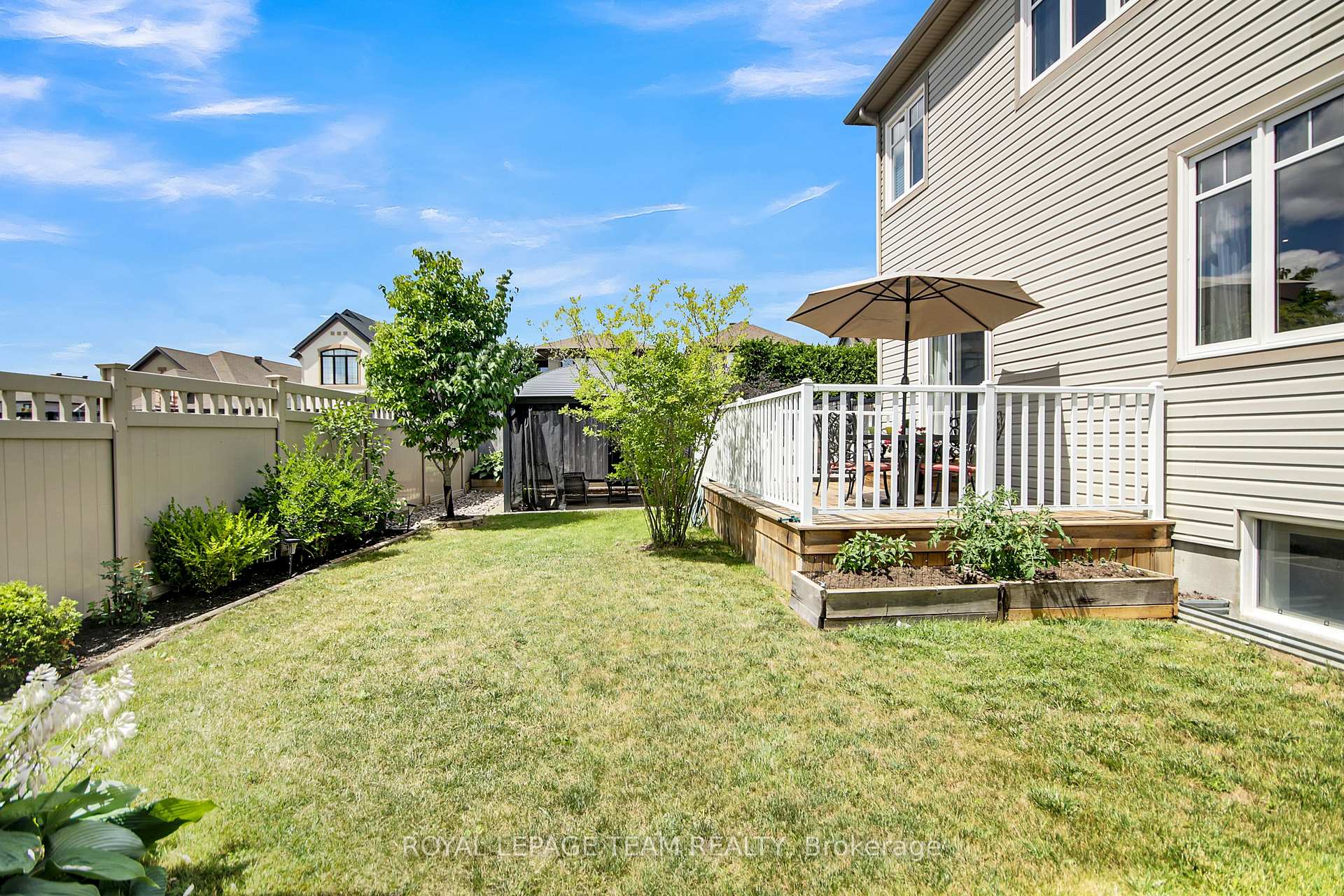 Photo 5 of 217 Balikun Heights, Ottawa, Kanata - Emerald Meadows/Trailwest — HOMEH
