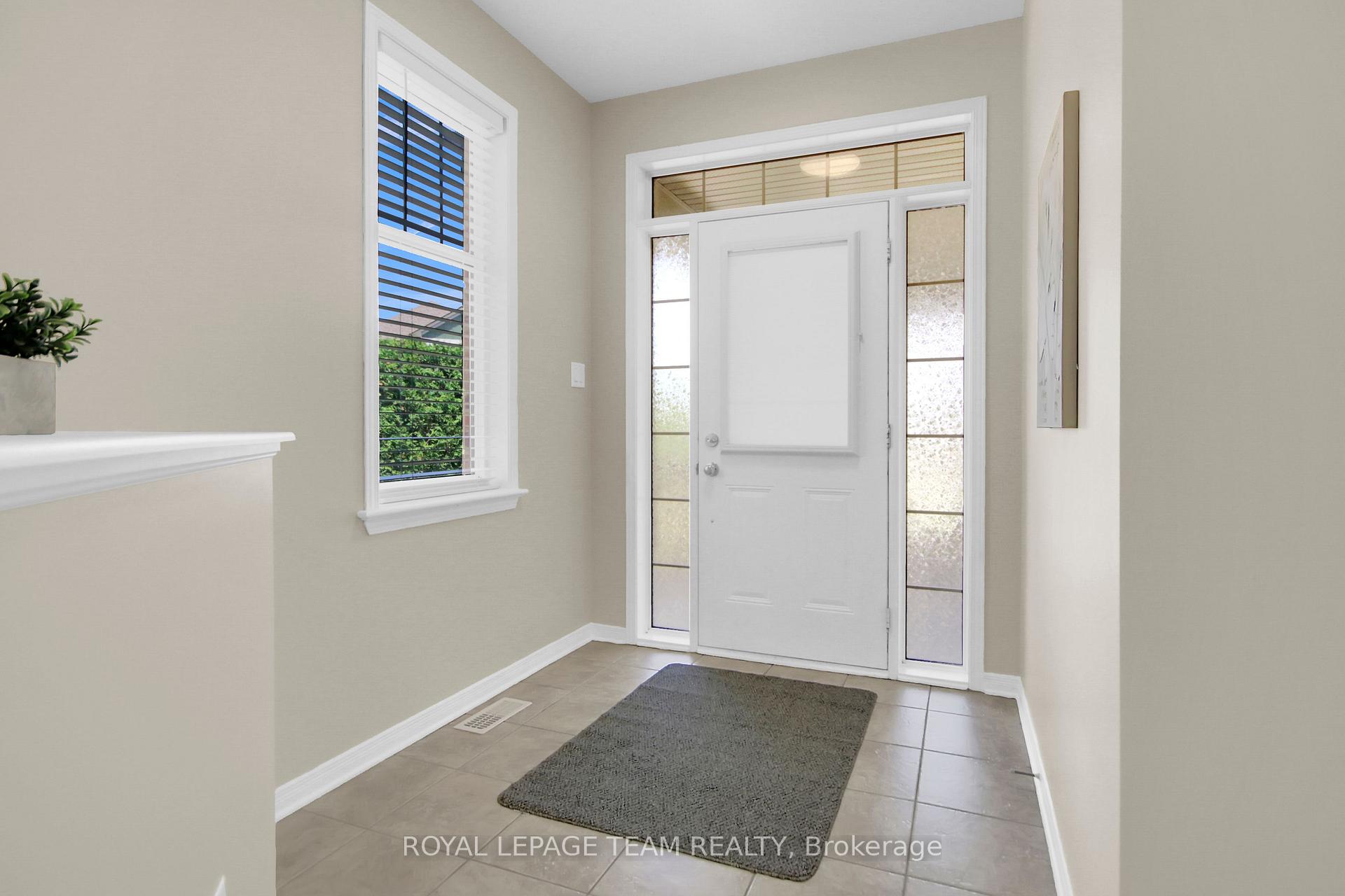 Photo 9 of 217 Balikun Heights, Ottawa, Kanata - Emerald Meadows/Trailwest — HOMEH