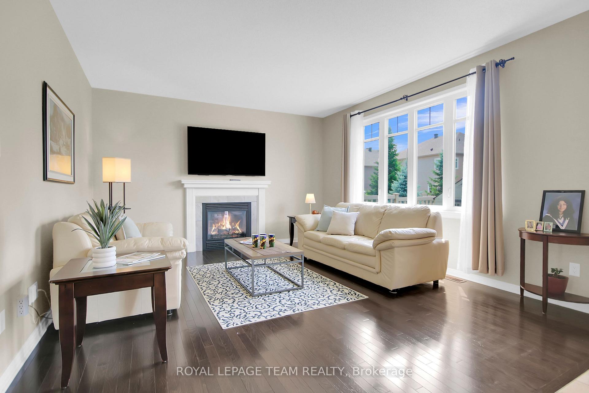 Photo 19 of 217 Balikun Heights, Ottawa, Kanata - Emerald Meadows/Trailwest — HOMEH