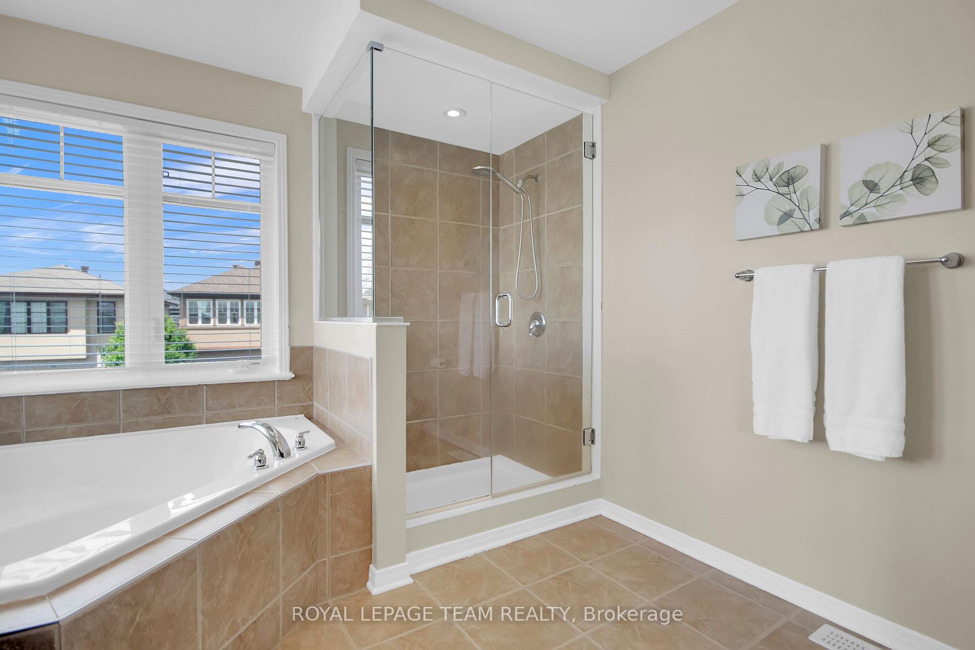 Photo 26 of 217 Balikun Heights, Ottawa, Kanata - Emerald Meadows/Trailwest — HOMEH