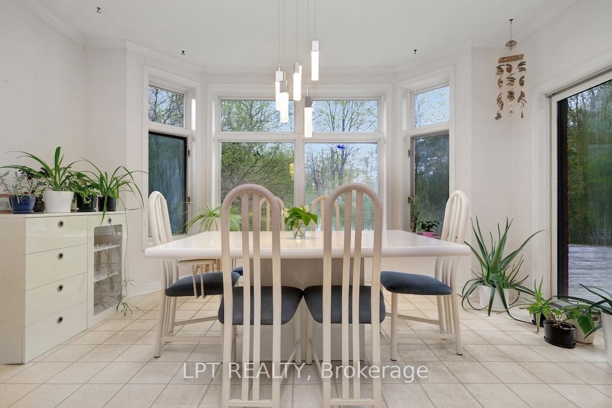 Photo 20 of 5626 Scobie Crescent, Ottawa, Manotick East to Manotick Station — HOMEH