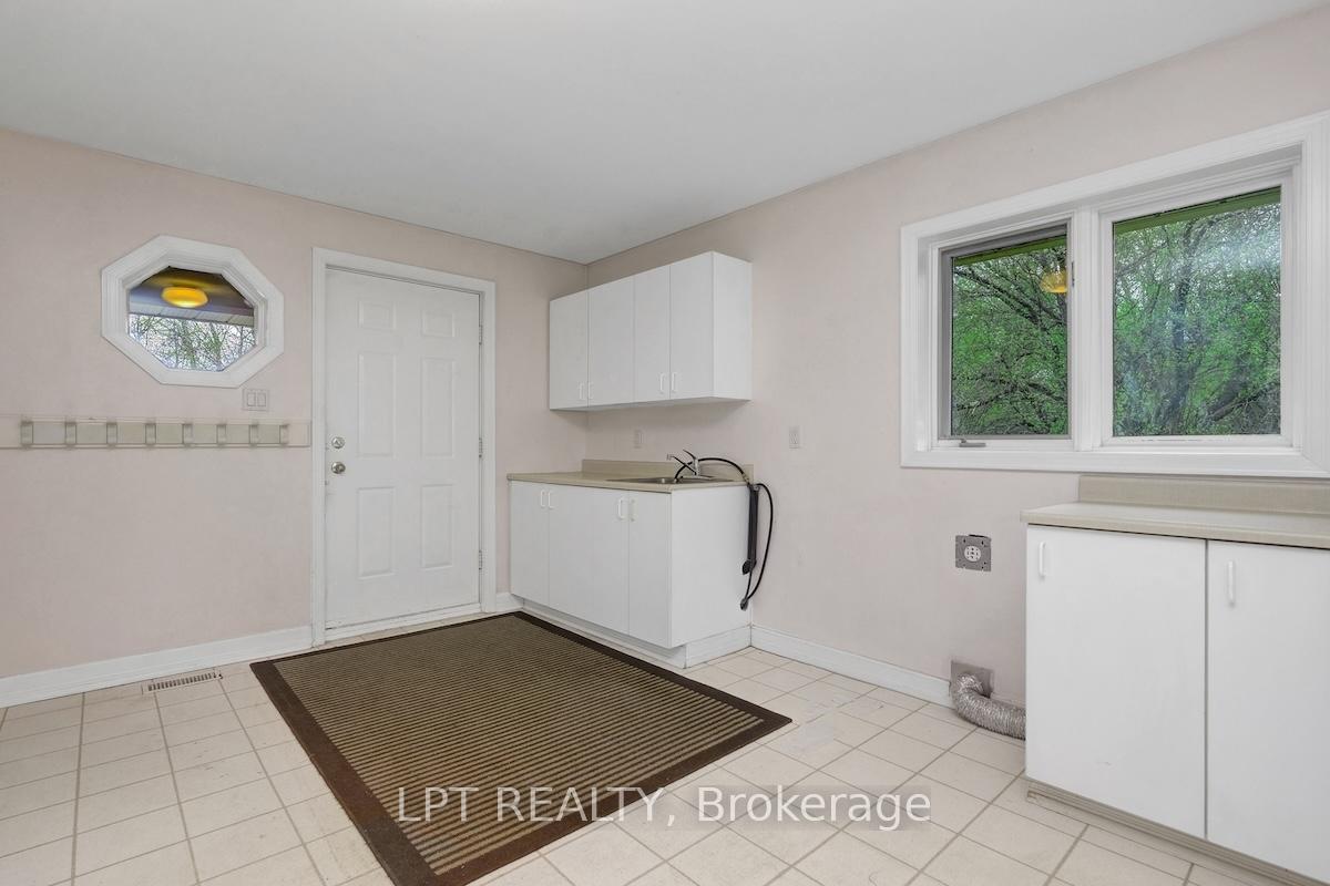 Photo 24 of 5626 Scobie Crescent, Ottawa, Manotick East to Manotick Station — HOMEH