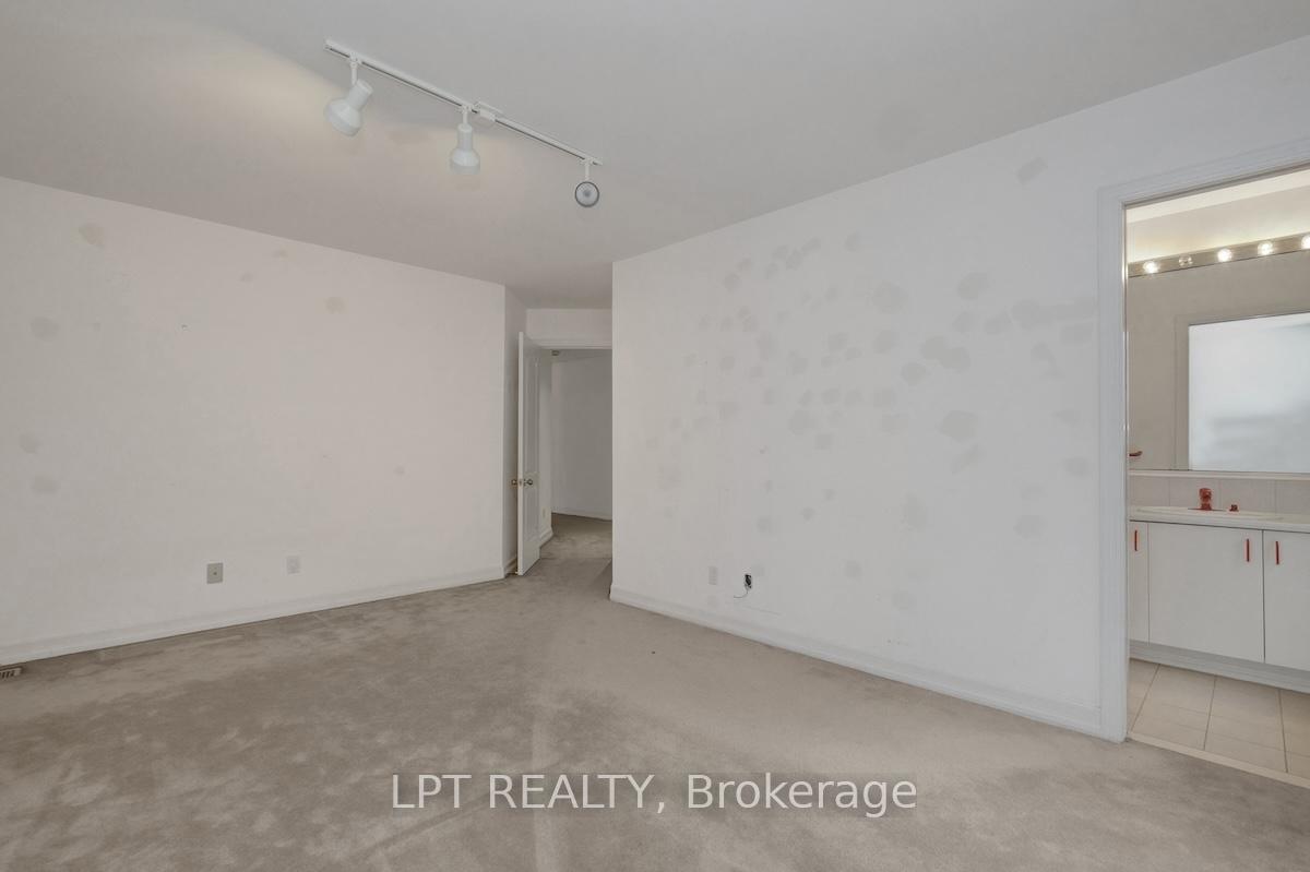 Photo 40 of 5626 Scobie Crescent, Ottawa, Manotick East to Manotick Station — HOMEH